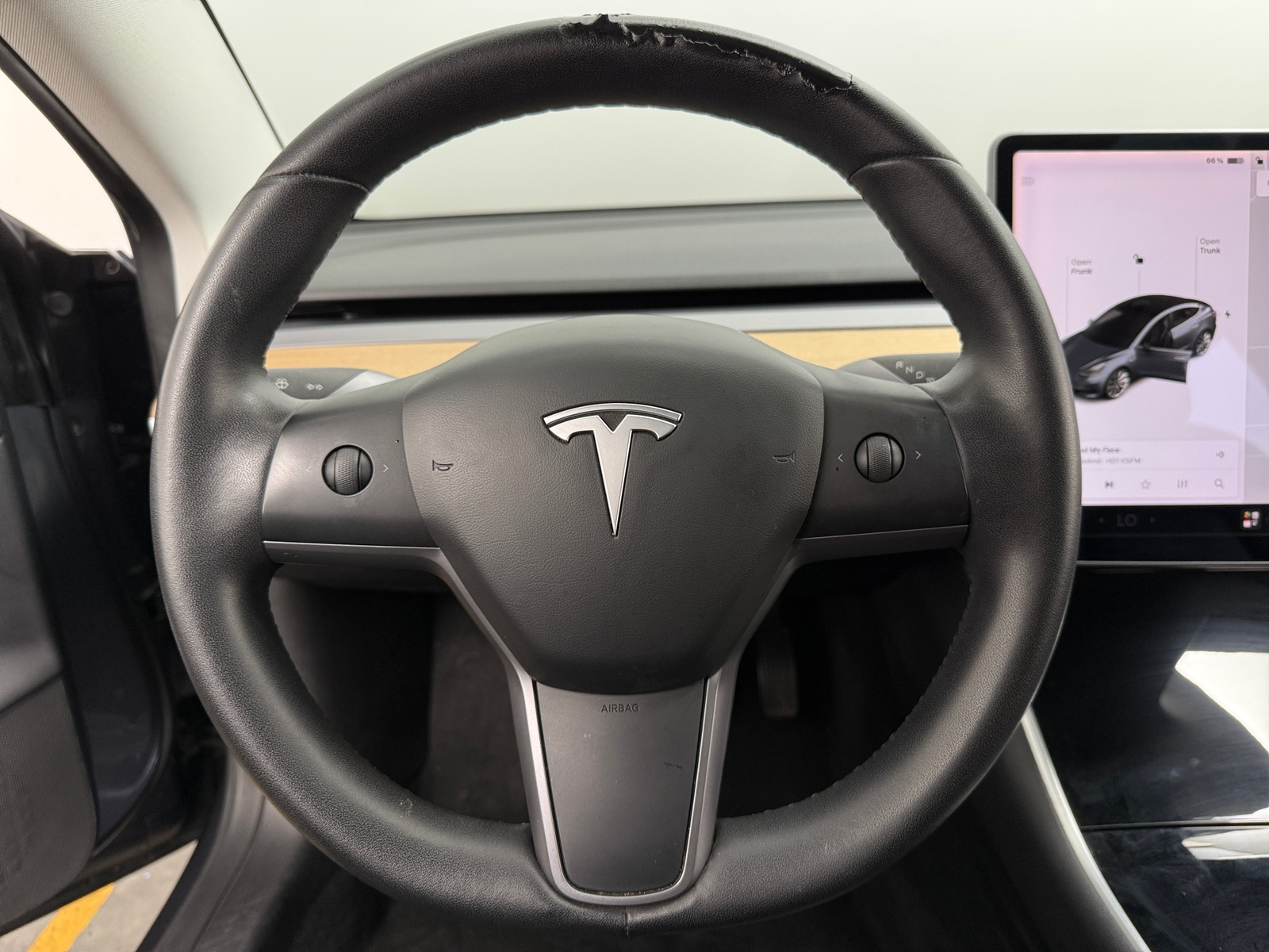 Thumbnail: 2020 Tesla Model 3 - 4