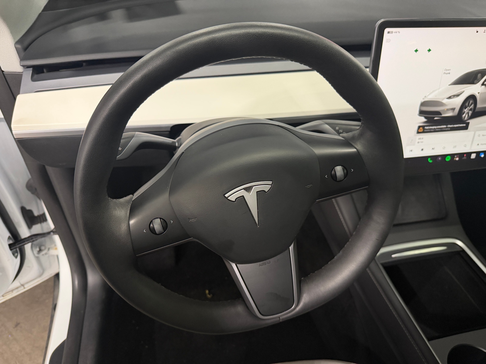 Thumbnail: 2022 Tesla Model Y - 4