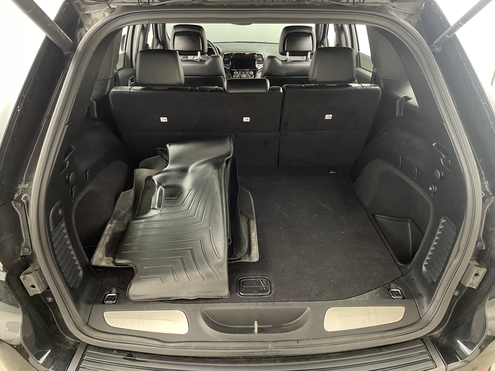 Thumbnail: 2019 Jeep Grand Cherokee - 6