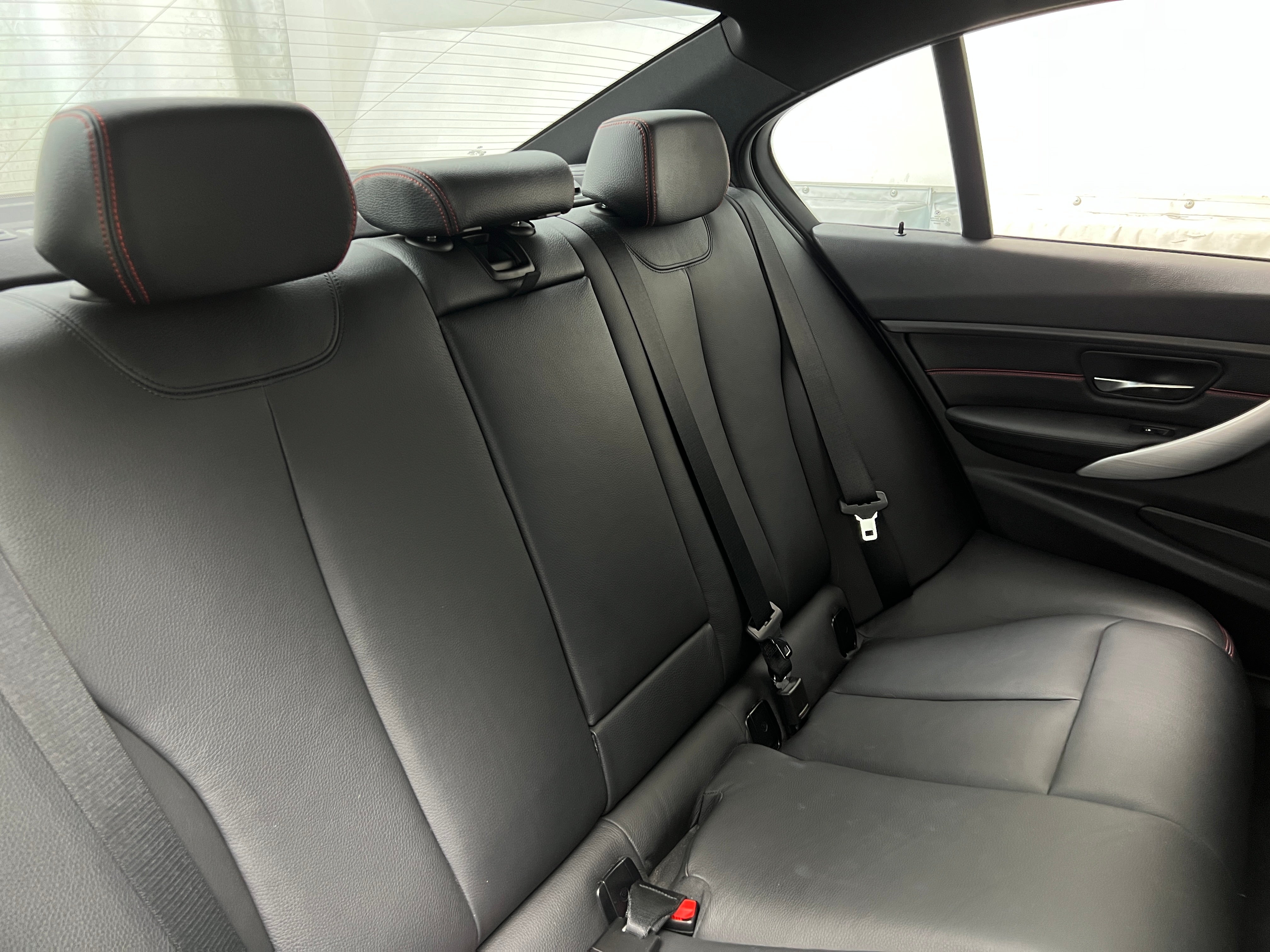 2013 BMW 3 Series 328i