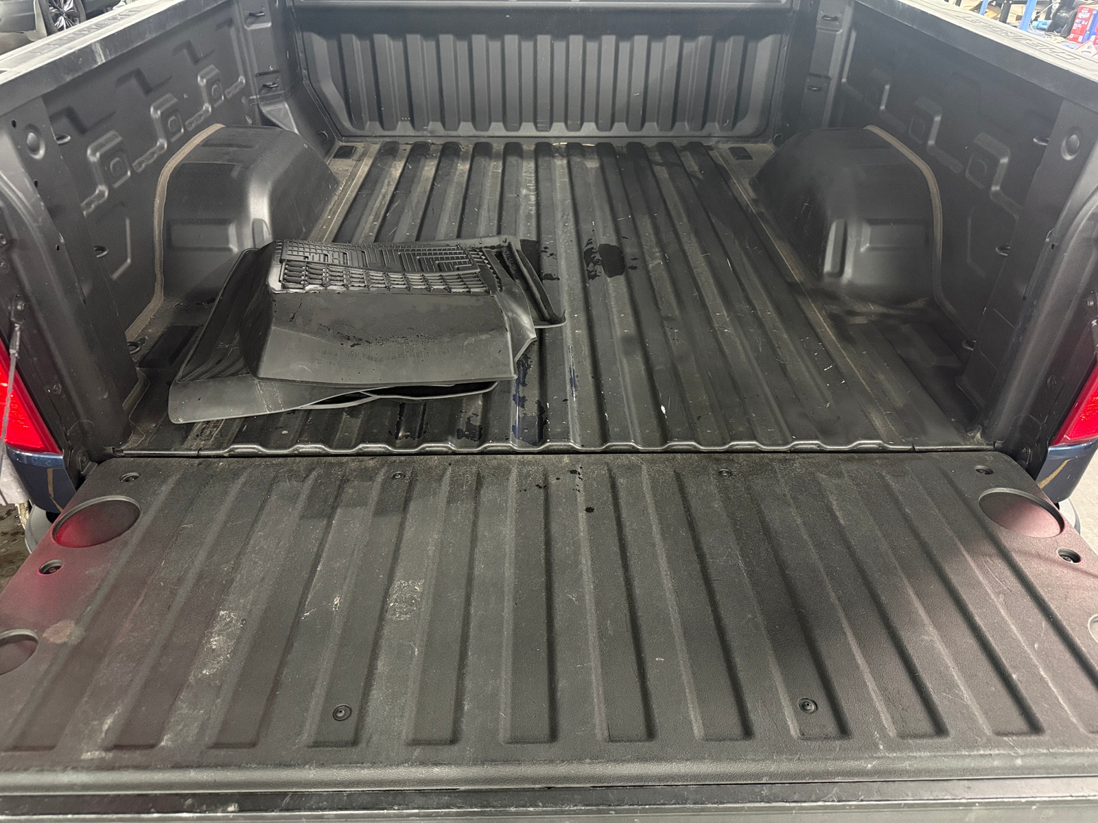 Thumbnail: 2021 Chevrolet Silverado 1500 - 7