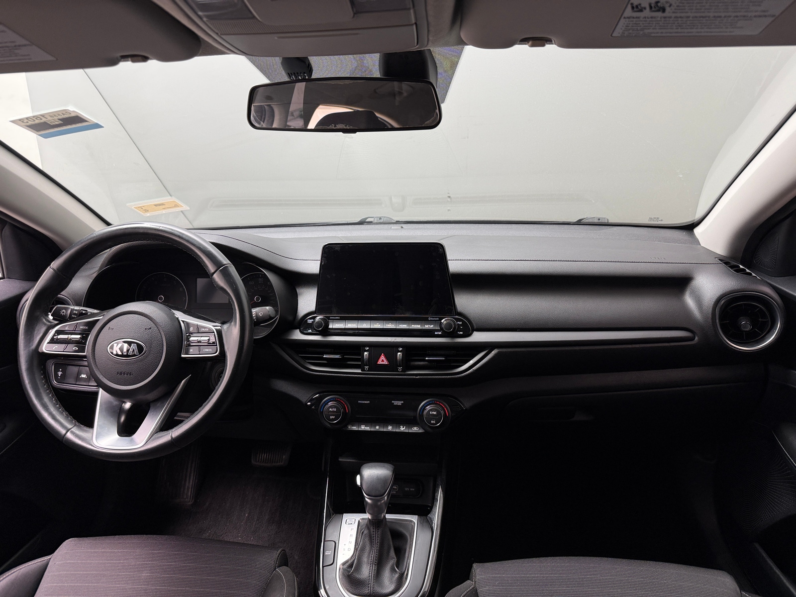 Thumbnail: 2019 Kia Forte - 3