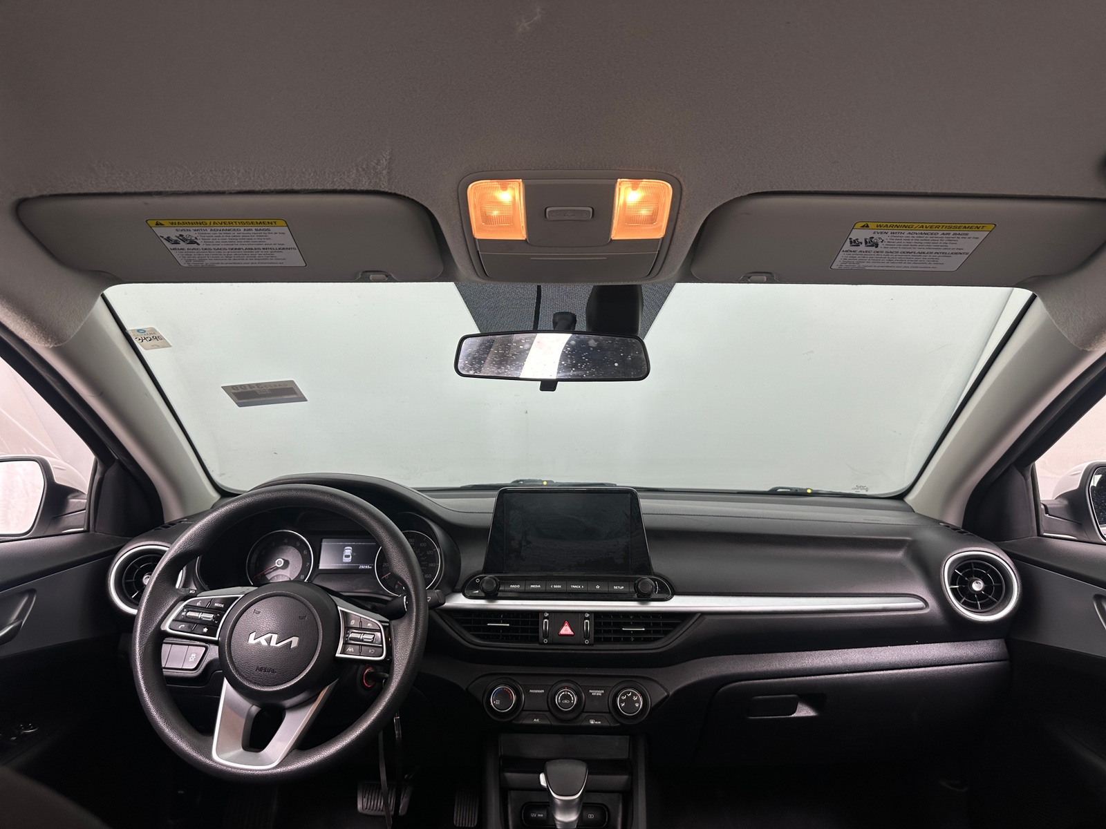 Thumbnail: 2024 Kia Forte - 3