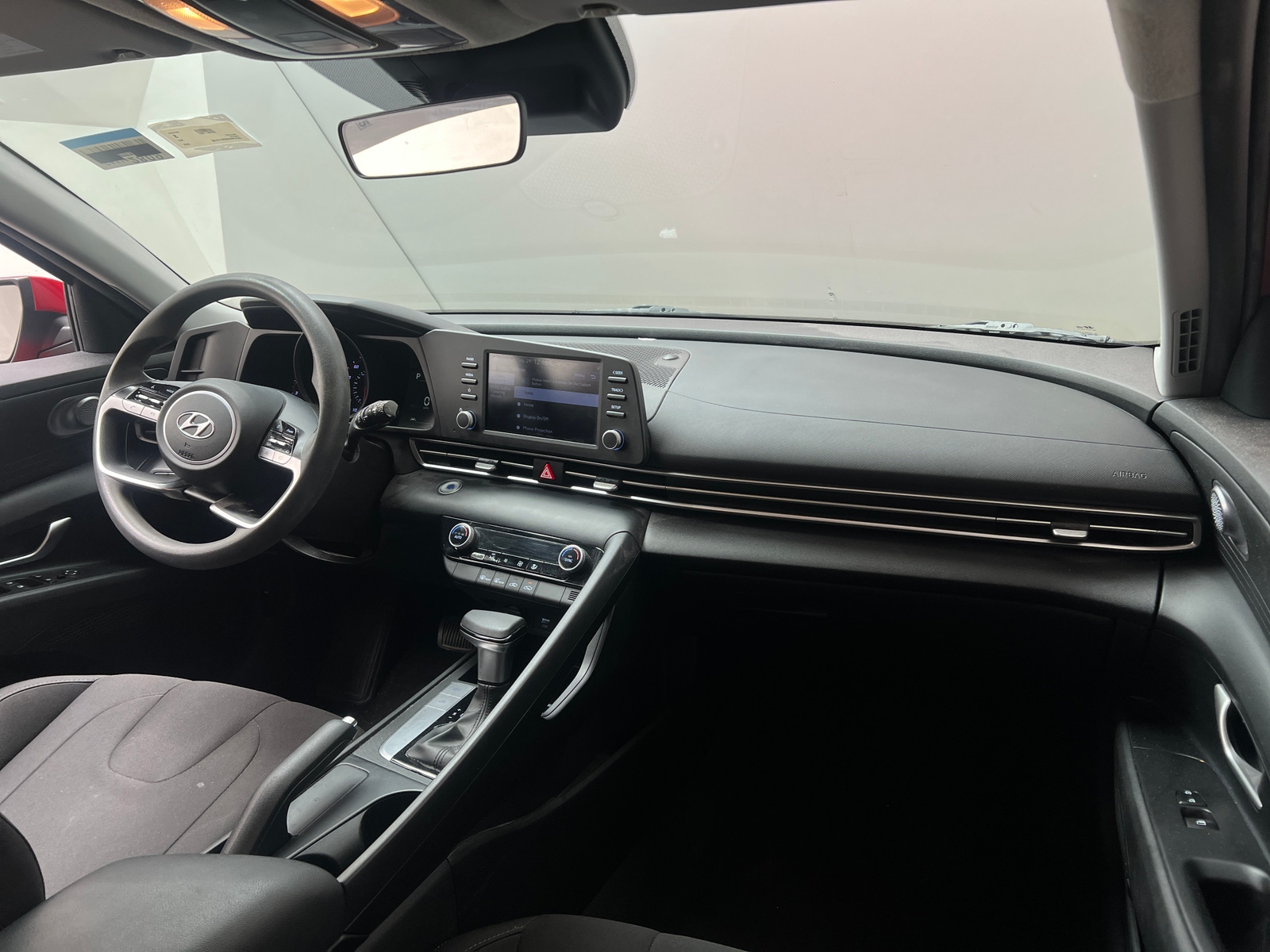 Thumbnail: 2023 Hyundai Elantra - 3