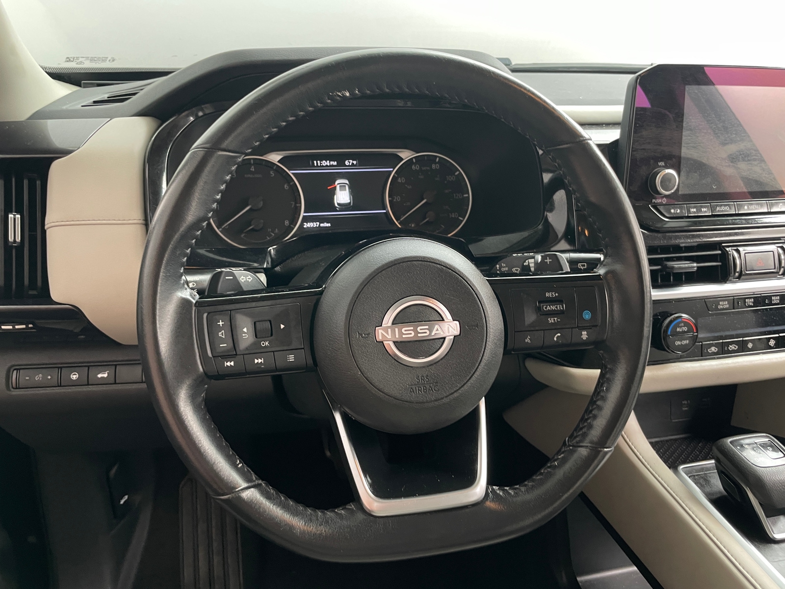 Thumbnail: 2023 Nissan Pathfinder - 5