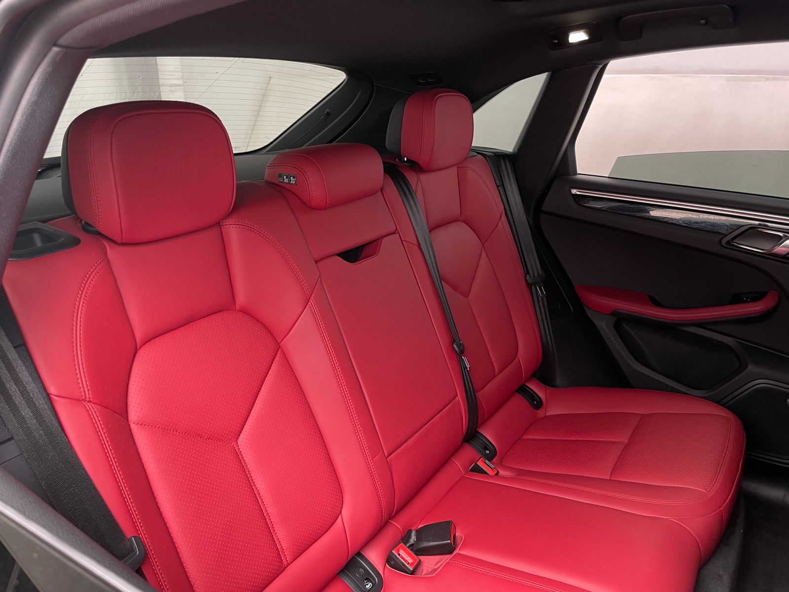 Thumbnail: 2019 Porsche Macan - 5