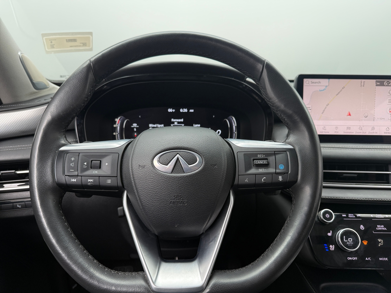Thumbnail: 2023 INFINITI QX60 - 4