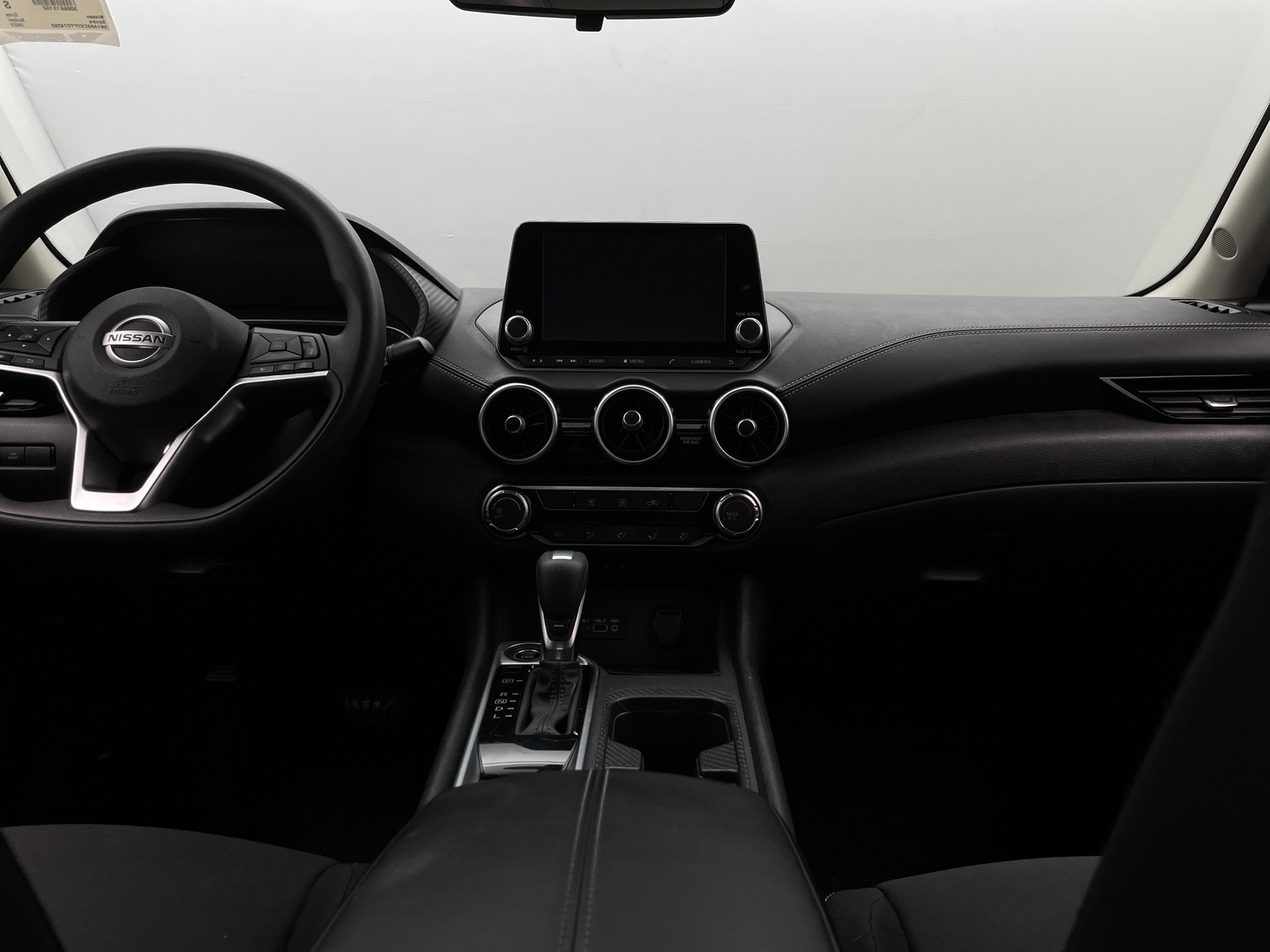 Thumbnail: 2023 Nissan Sentra - 3