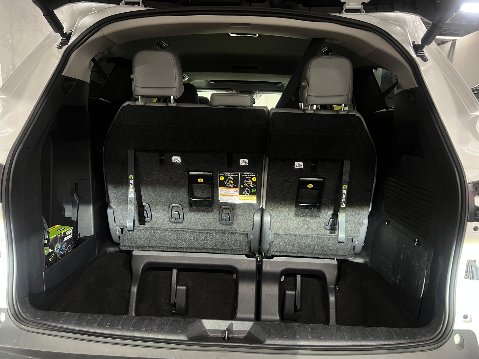 Thumbnail: 2026 Toyota Sienna - 6