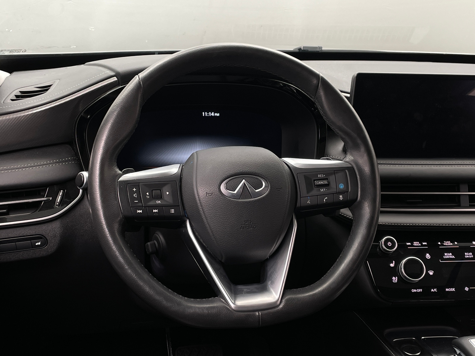 Thumbnail: 2024 INFINITI QX60 - 4