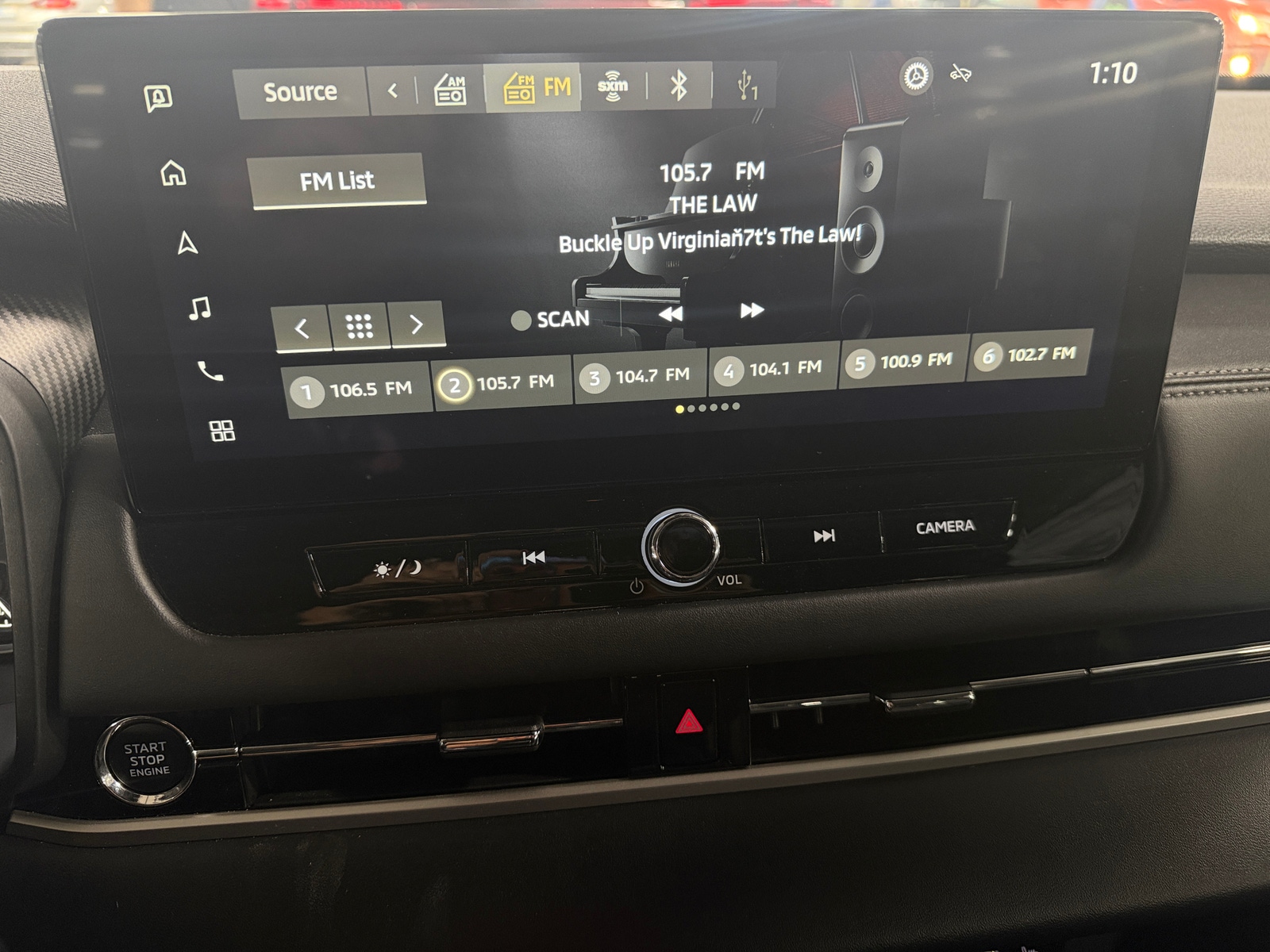 Thumbnail: 2025 Mitsubishi Outlander - 4