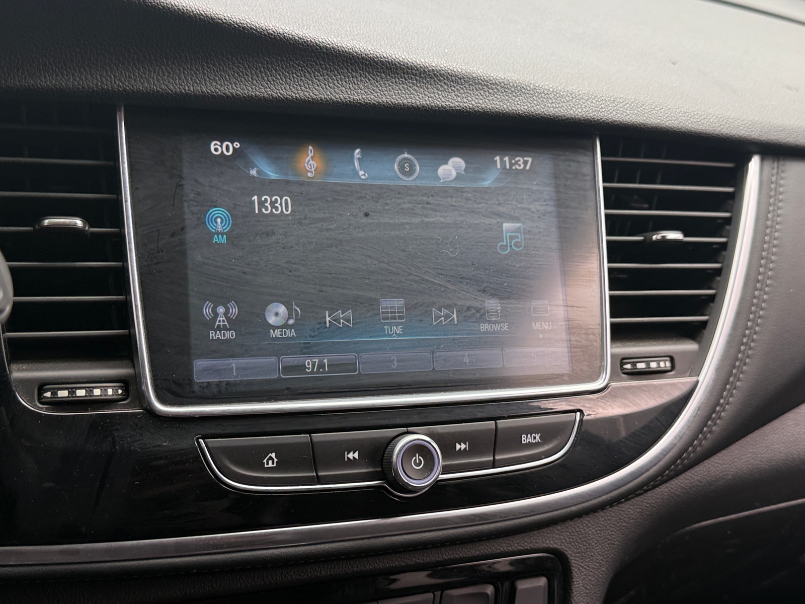 Thumbnail: 2019 Buick Encore - 3