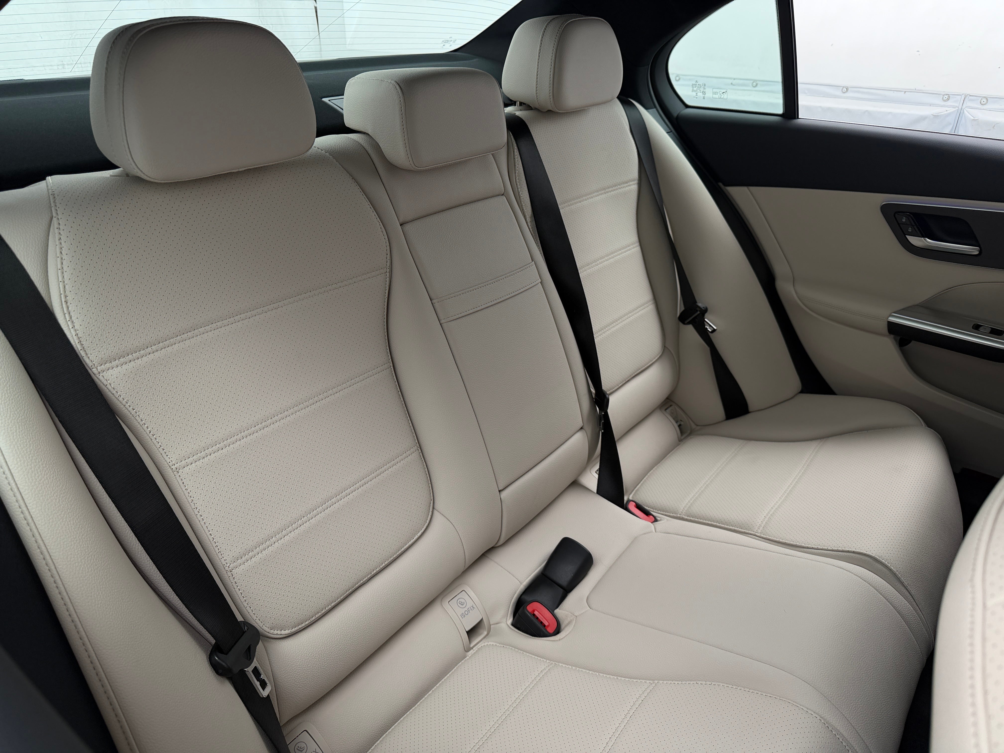 2026 Mercedes-Benz C-Class Sedan C 300 - Photo 6