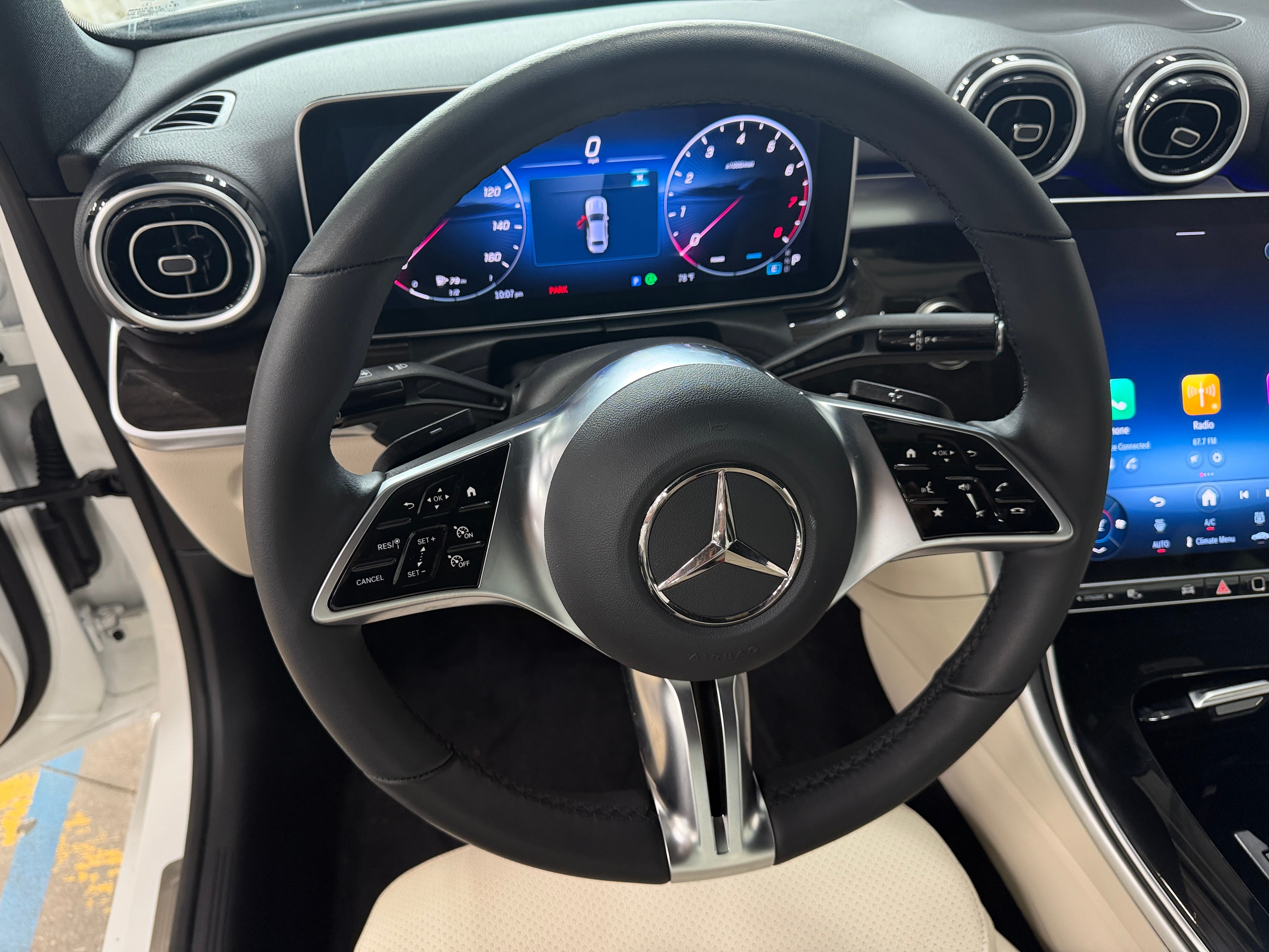 2026 Mercedes-Benz C-Class Sedan C 300 - Photo 8