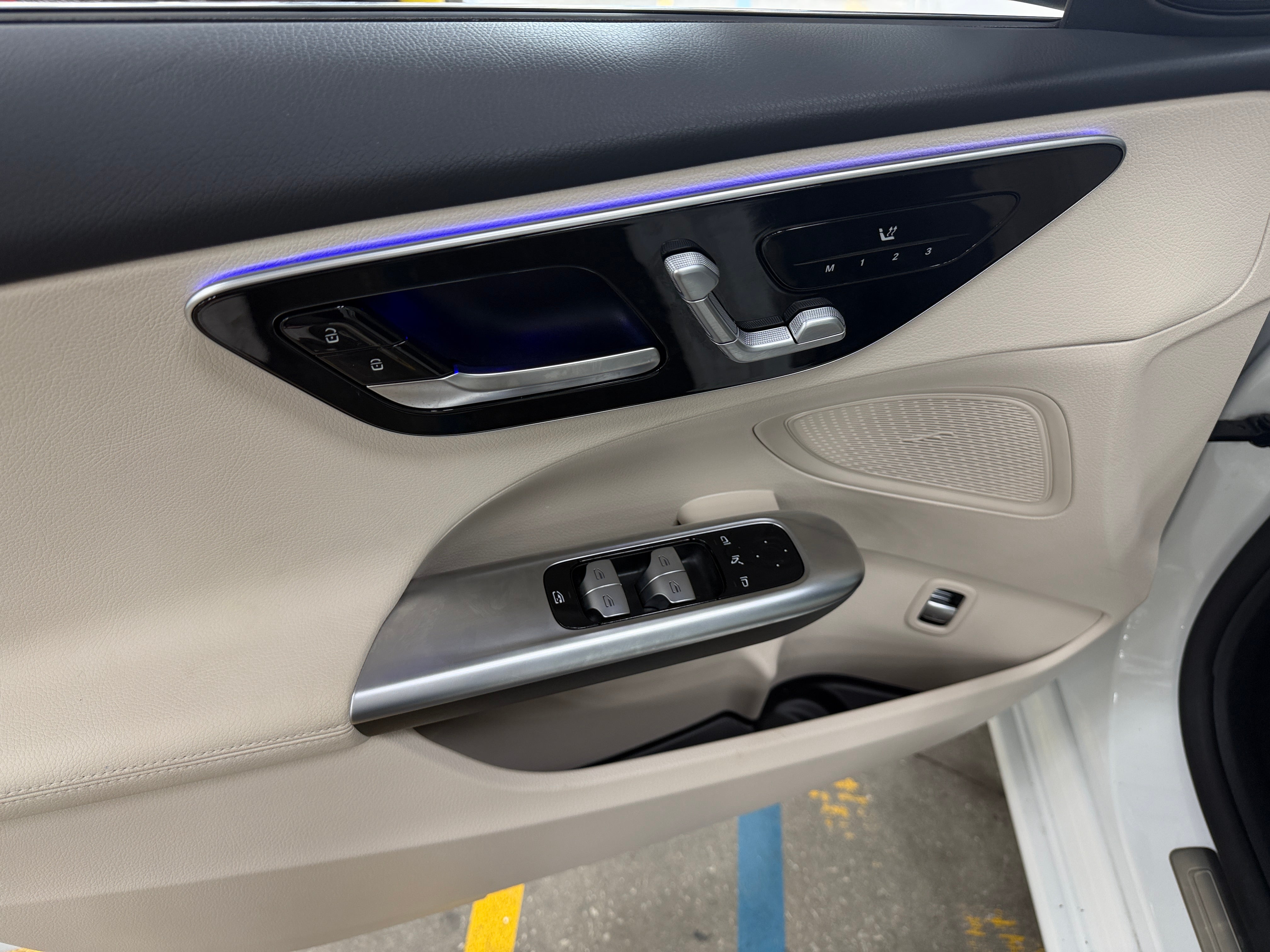 2026 Mercedes-Benz C-Class Sedan C 300 - Photo 11