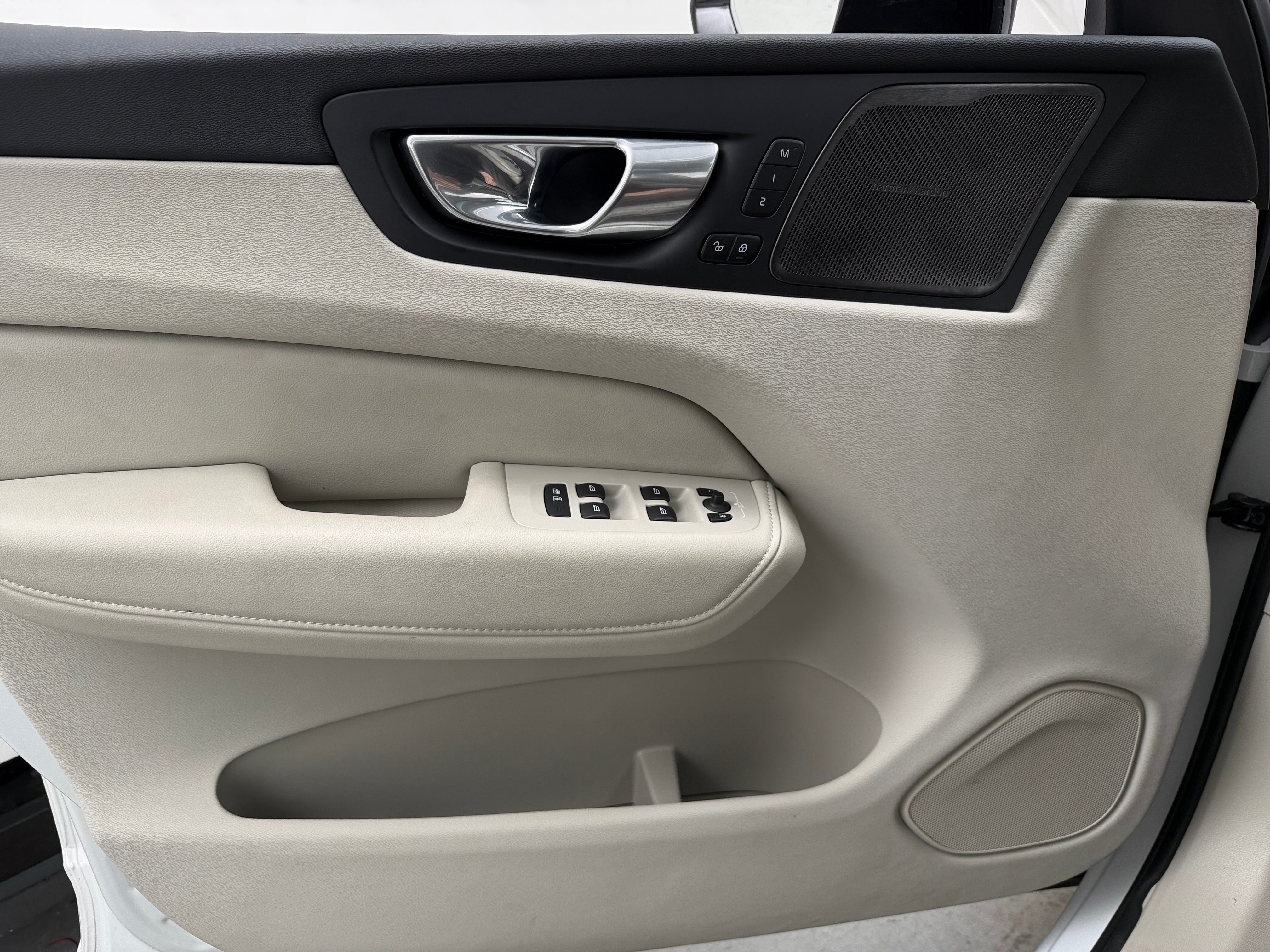 2026 Volvo XC60