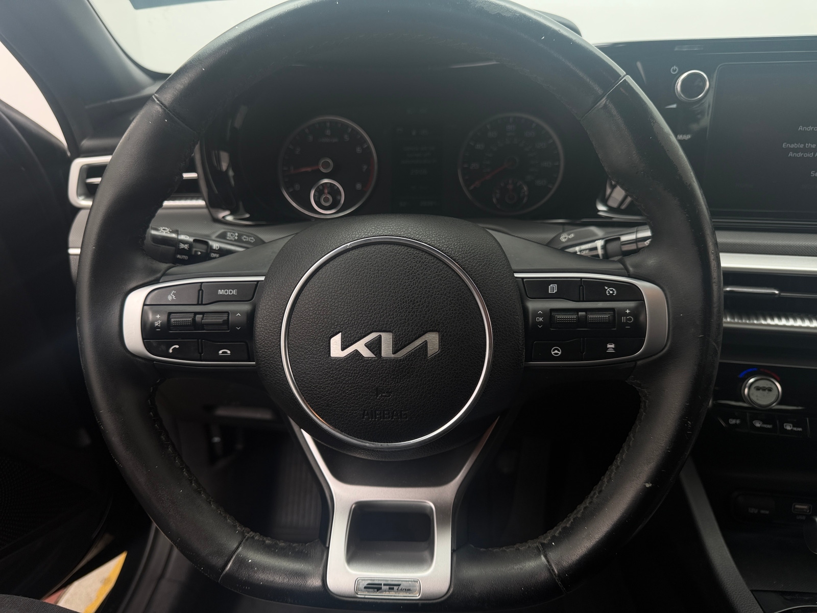 Thumbnail: 2023 Kia K5 - 4