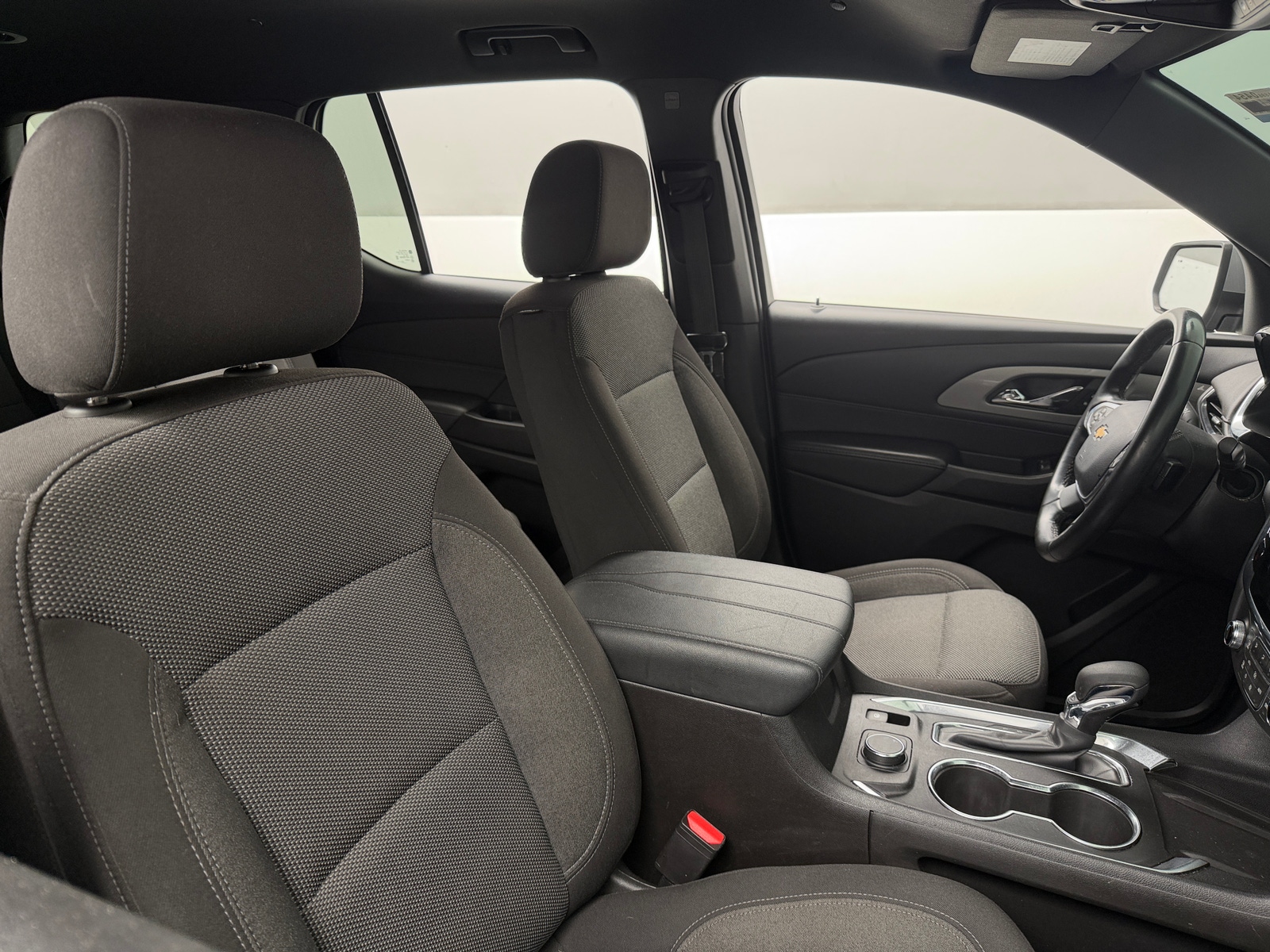 Thumbnail: 2023 Chevrolet Traverse - 2