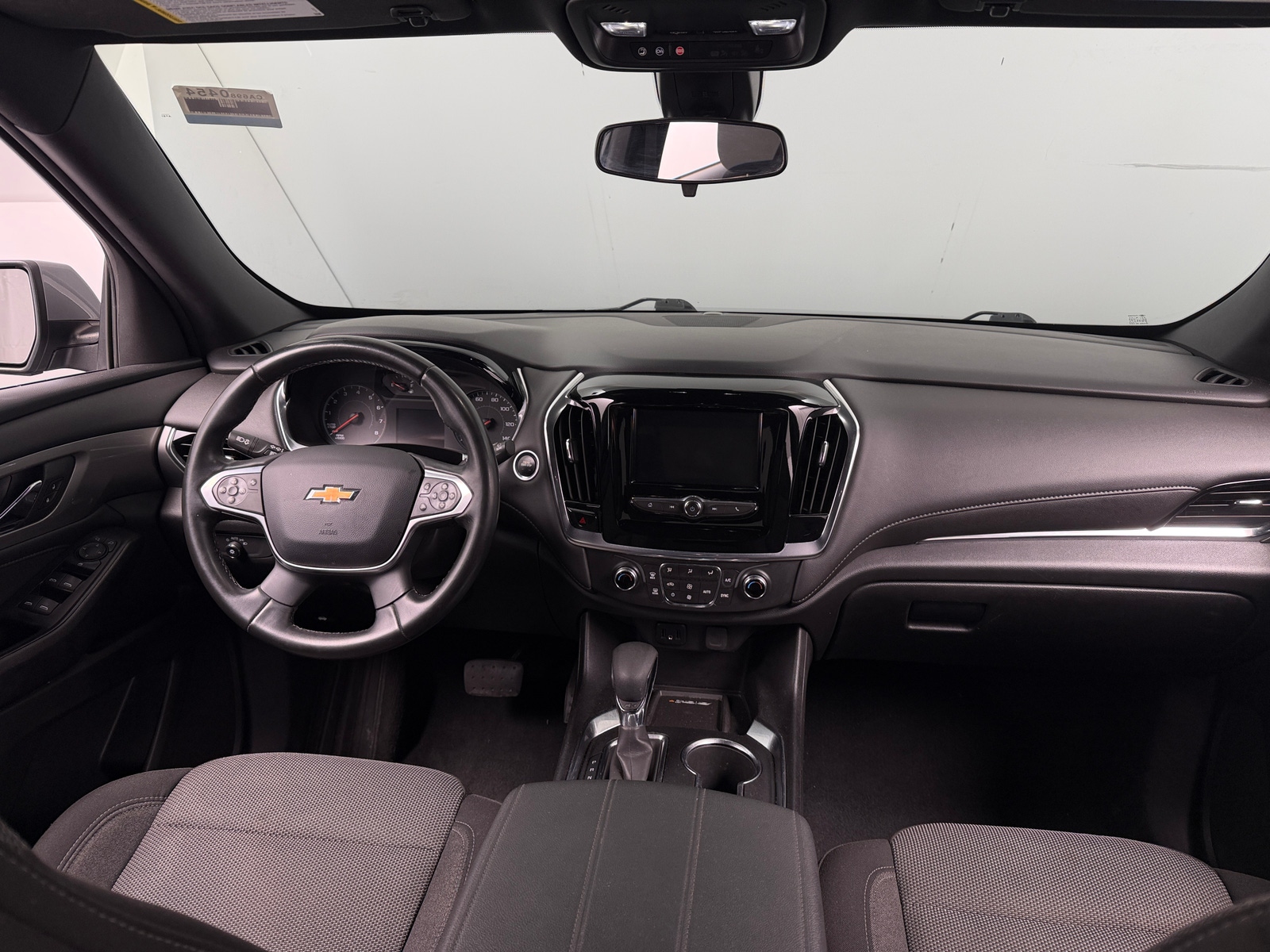 Thumbnail: 2023 Chevrolet Traverse - 3