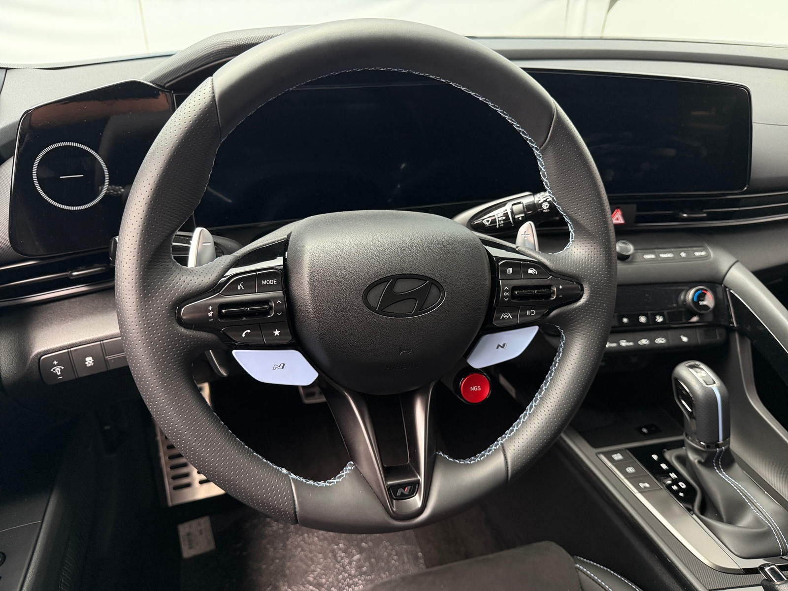 Thumbnail: 2026 Hyundai Elantra - 4
