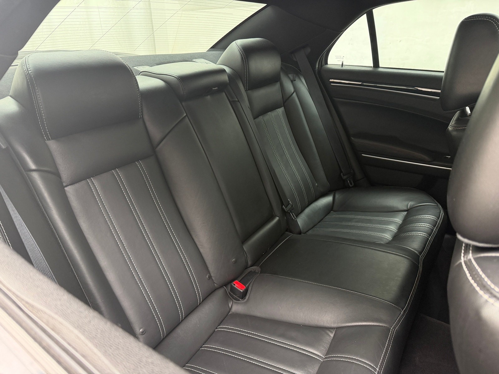 Thumbnail: 2018 Chrysler 300 - 5