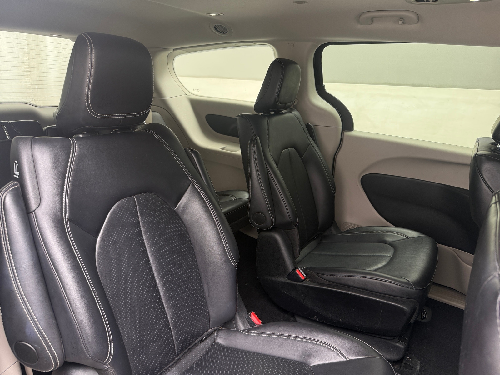 Thumbnail: 2024 Chrysler Pacifica - 5