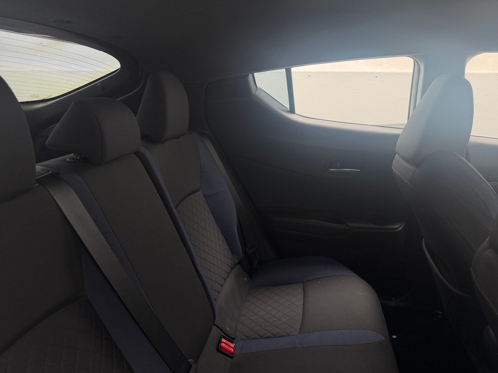 Thumbnail: 2020 Toyota C-HR - 6