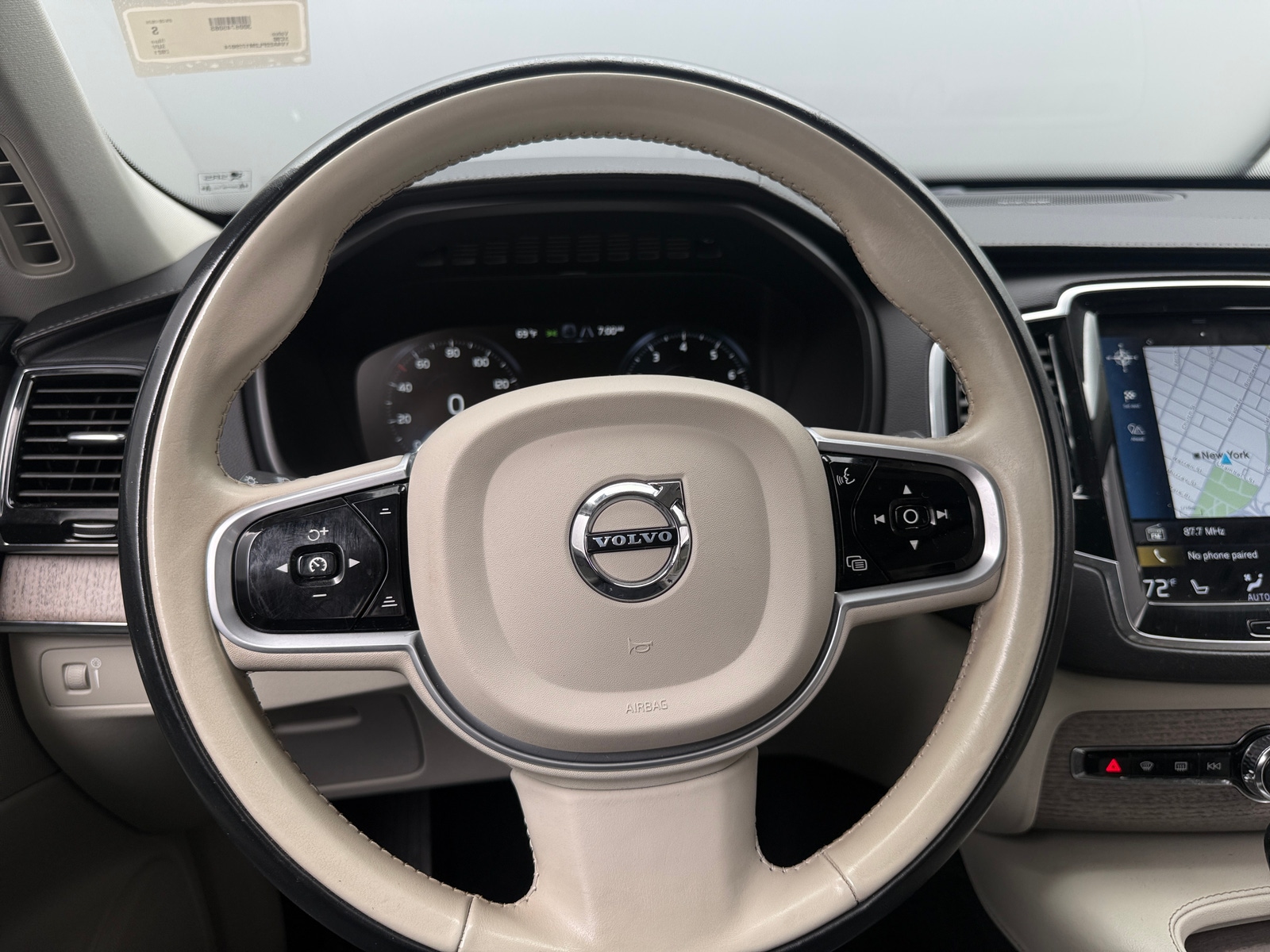 Thumbnail: 2021 Volvo XC90 - 4