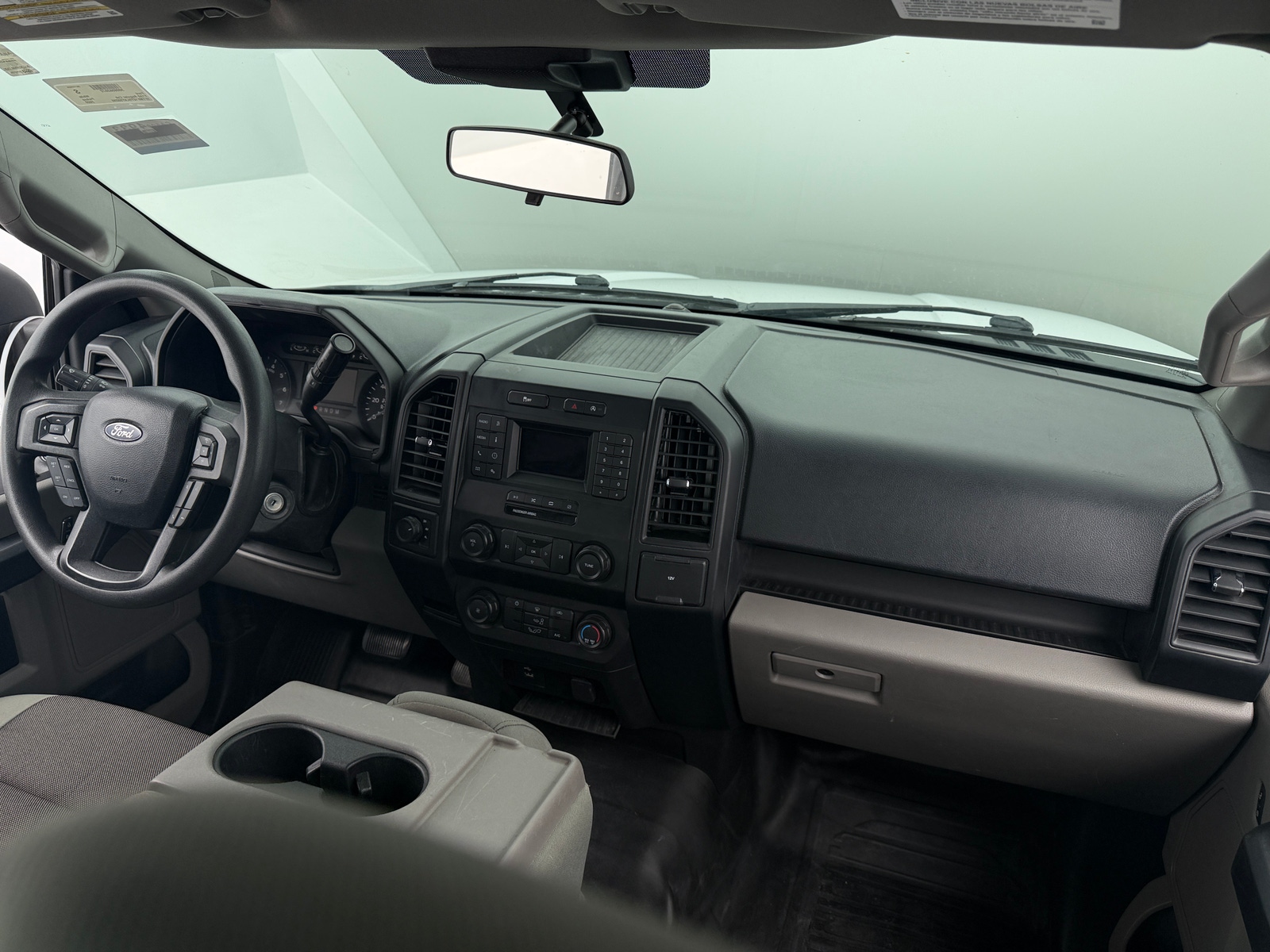Thumbnail: 2020 Ford Econoline - 3