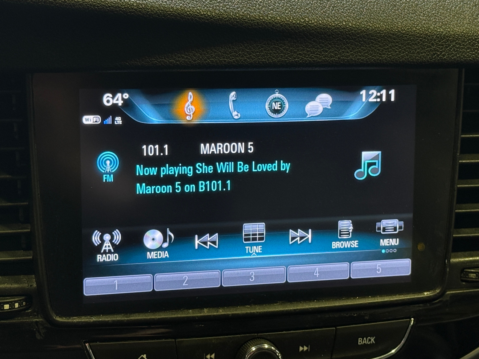 Thumbnail: 2020 Buick Encore - 3