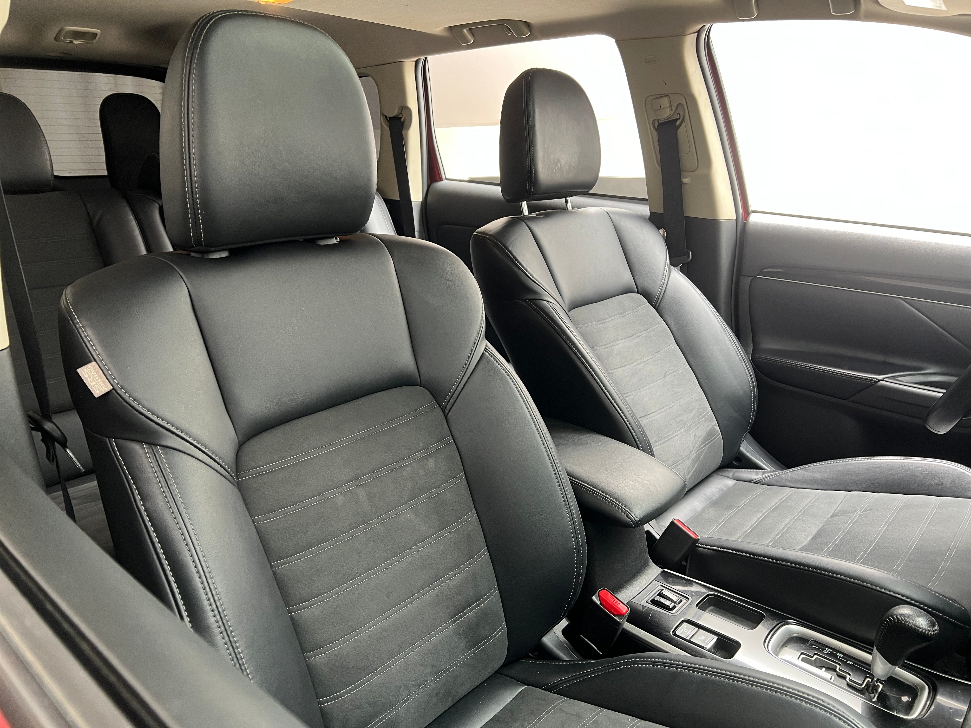 2019 Mitsubishi Outlander SE
