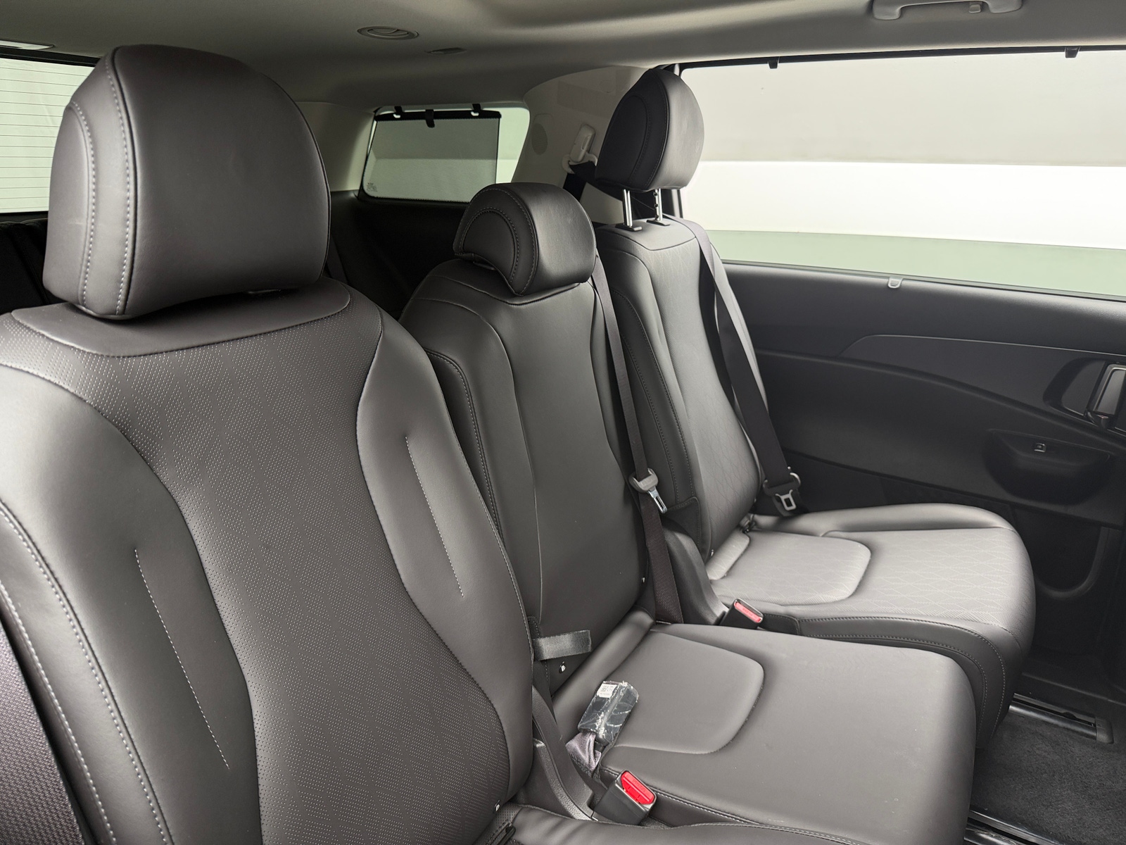 Thumbnail: 2026 Kia Carnival - 5