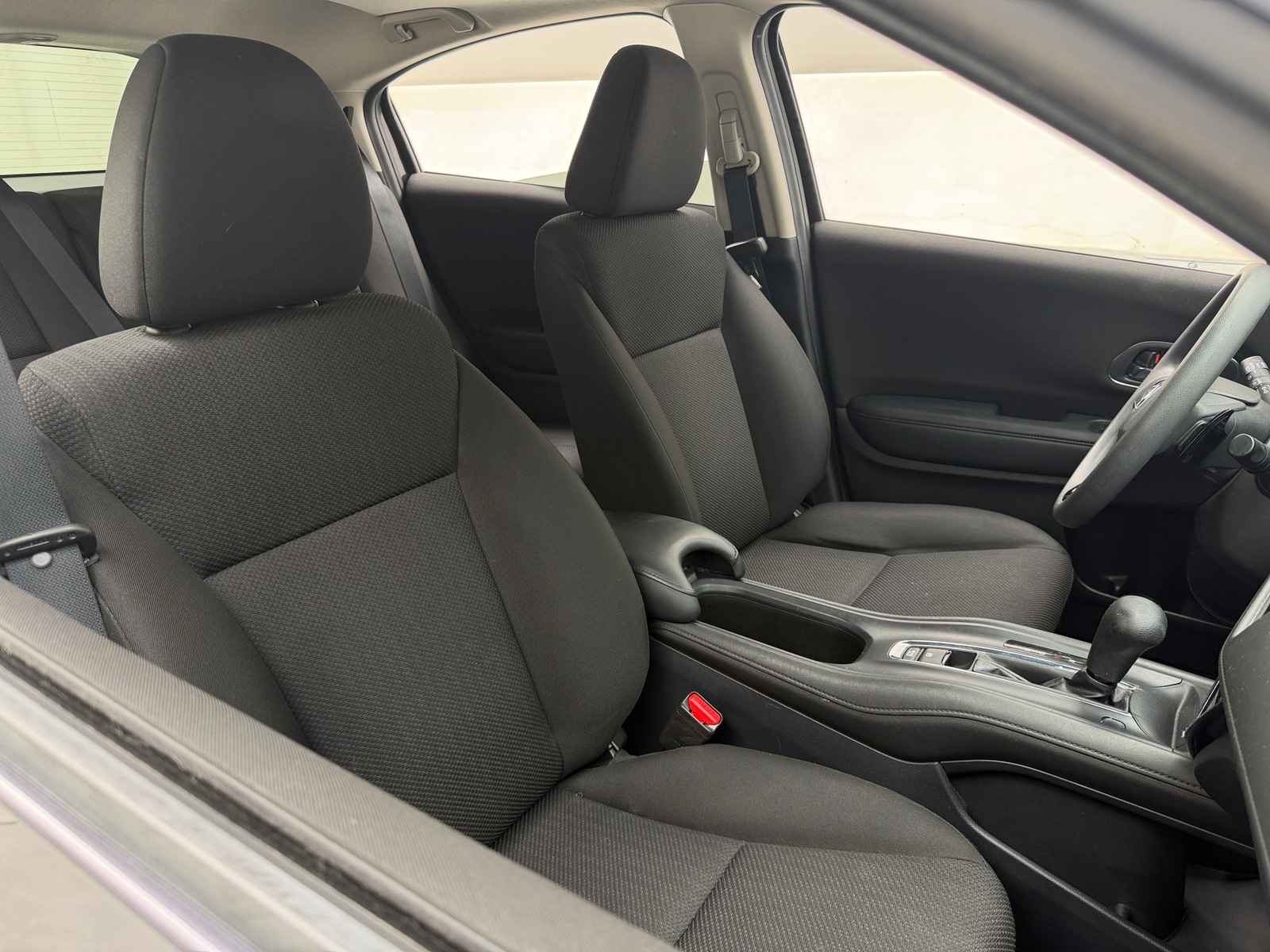 Thumbnail: 2017 Honda HR-V - 2