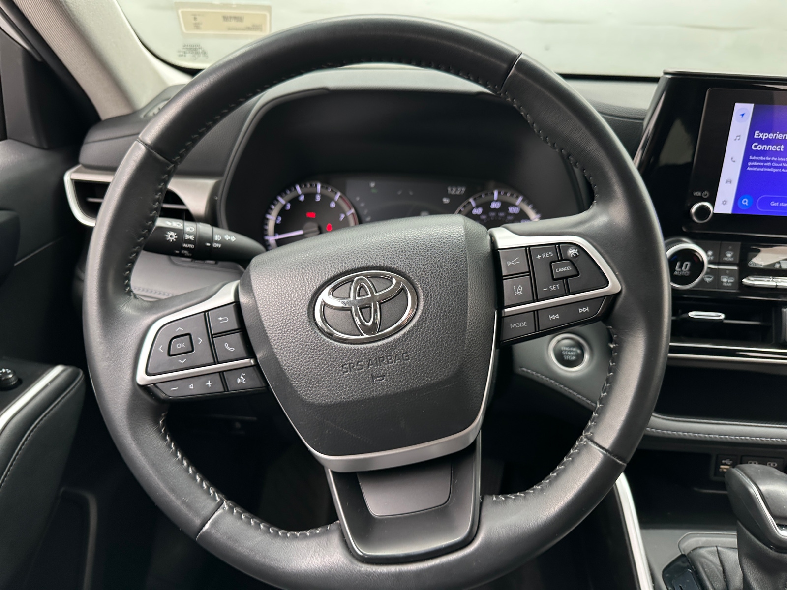 Thumbnail: 2024 Toyota Highlander - 5