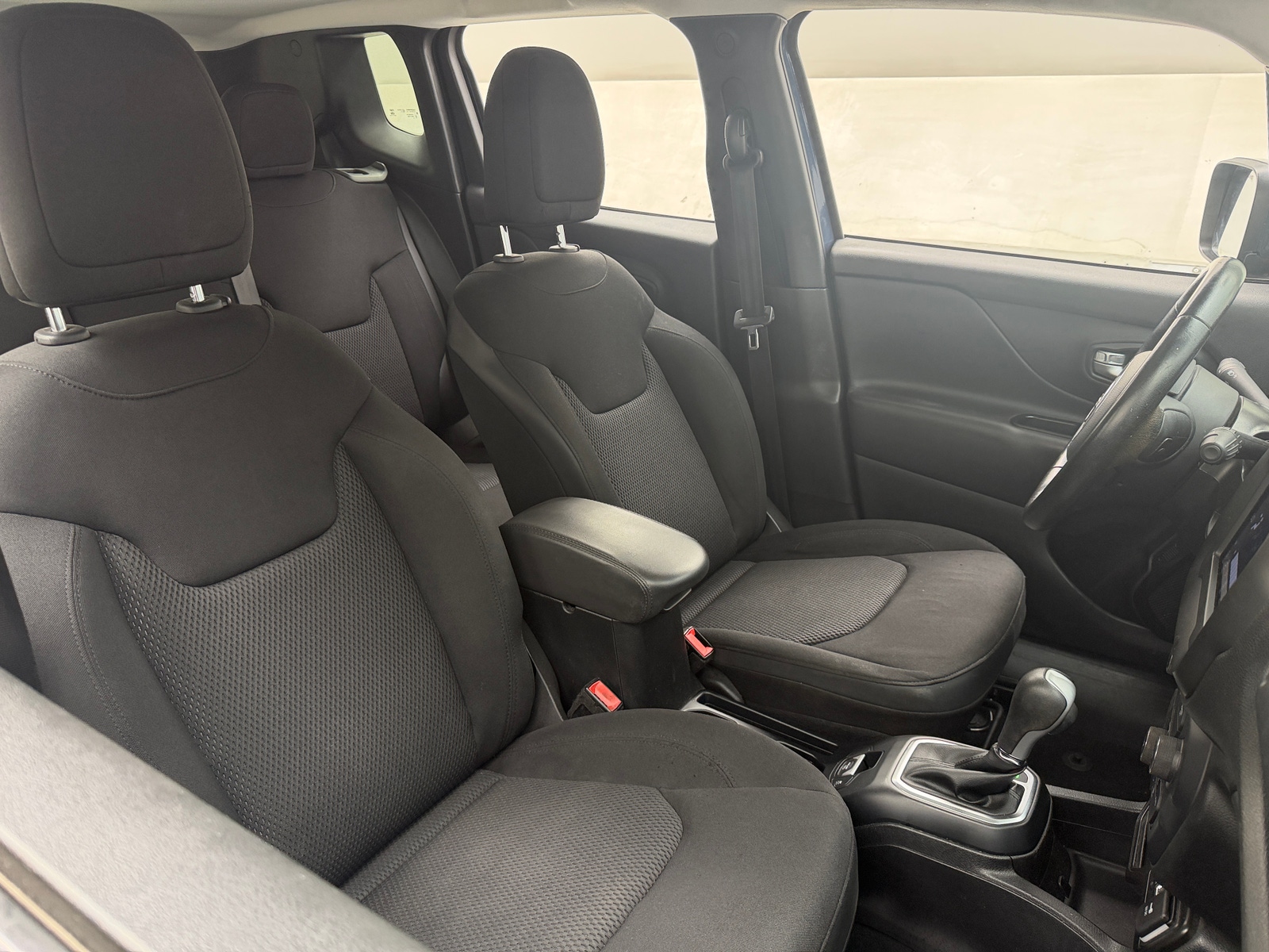 Thumbnail: 2020 Jeep Renegade - 2
