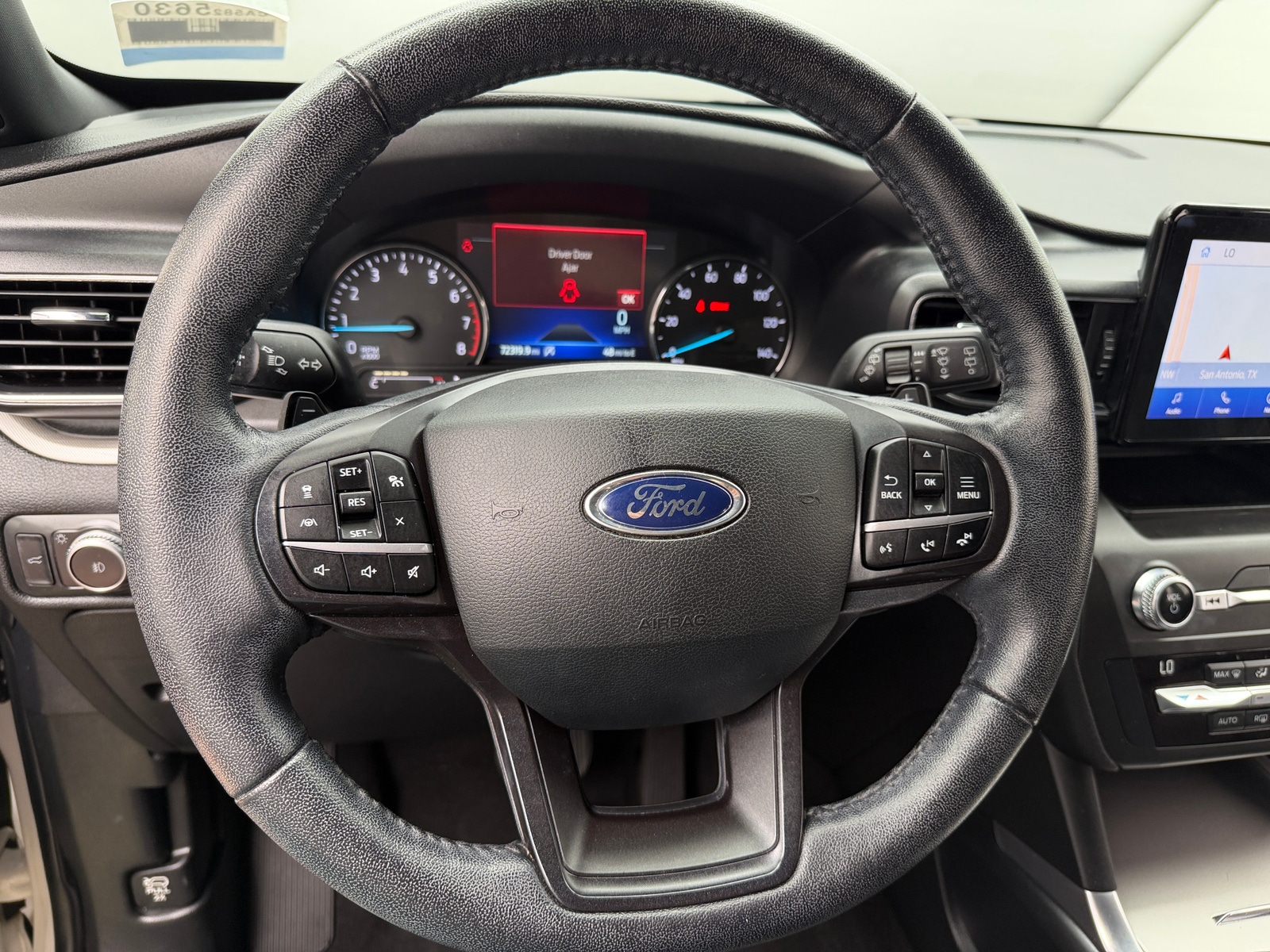Thumbnail: 2020 Ford Explorer - 4