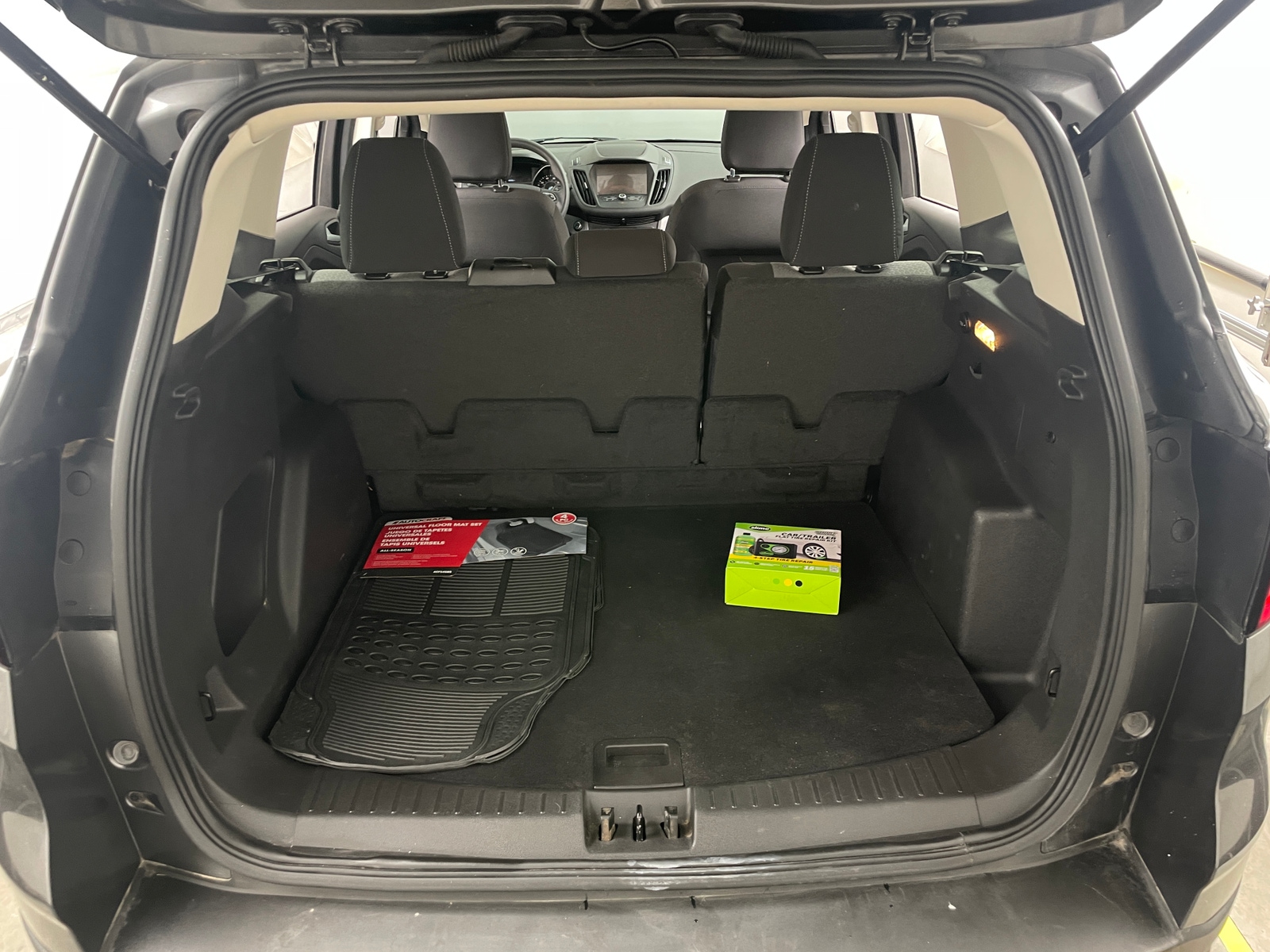 Thumbnail: 2019 Ford Escape - 7
