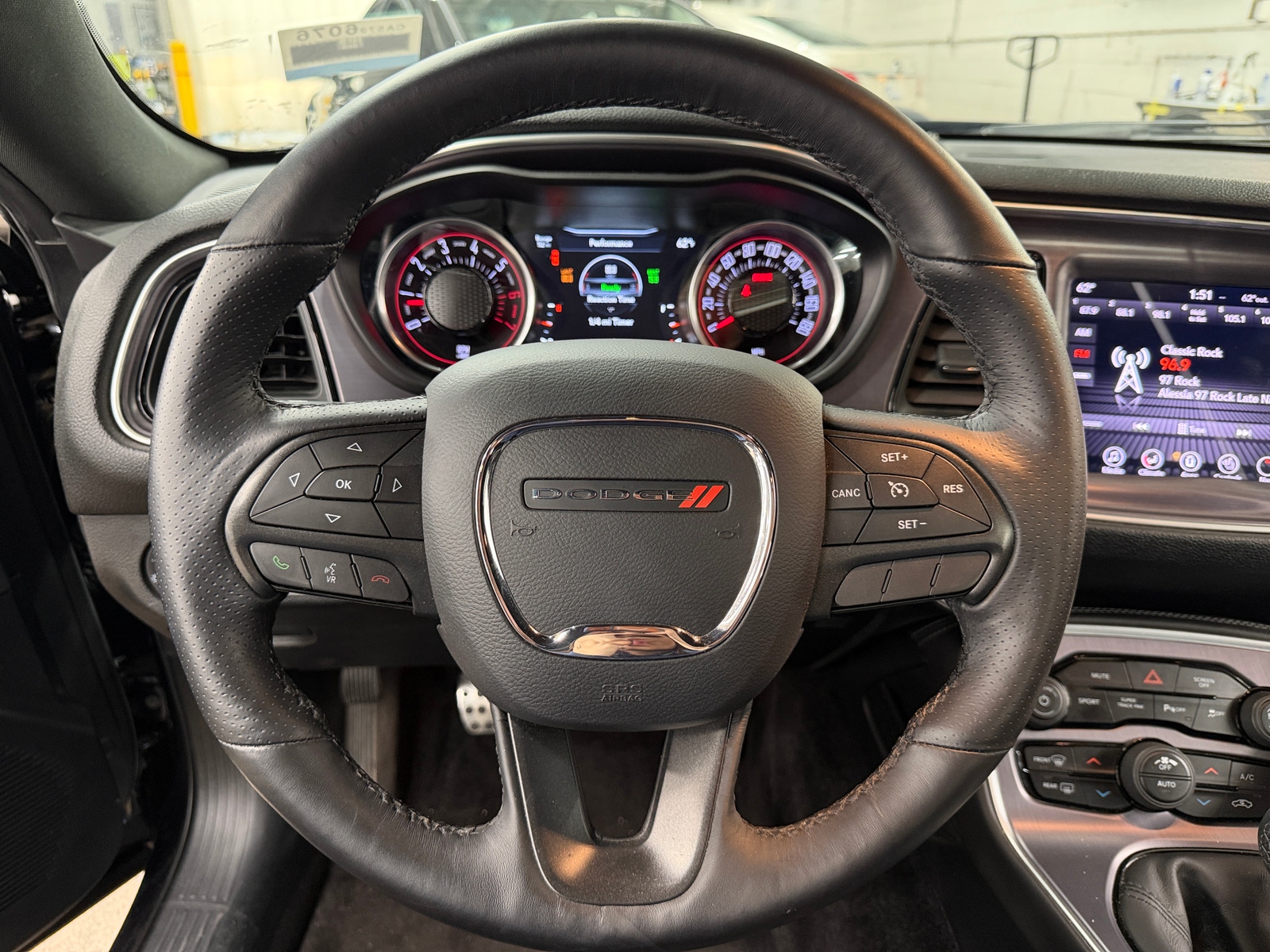 Thumbnail: 2017 Dodge Challenger - 3