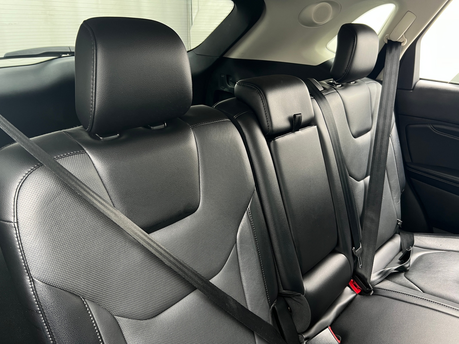 Thumbnail: 2018 Ford Edge - 5