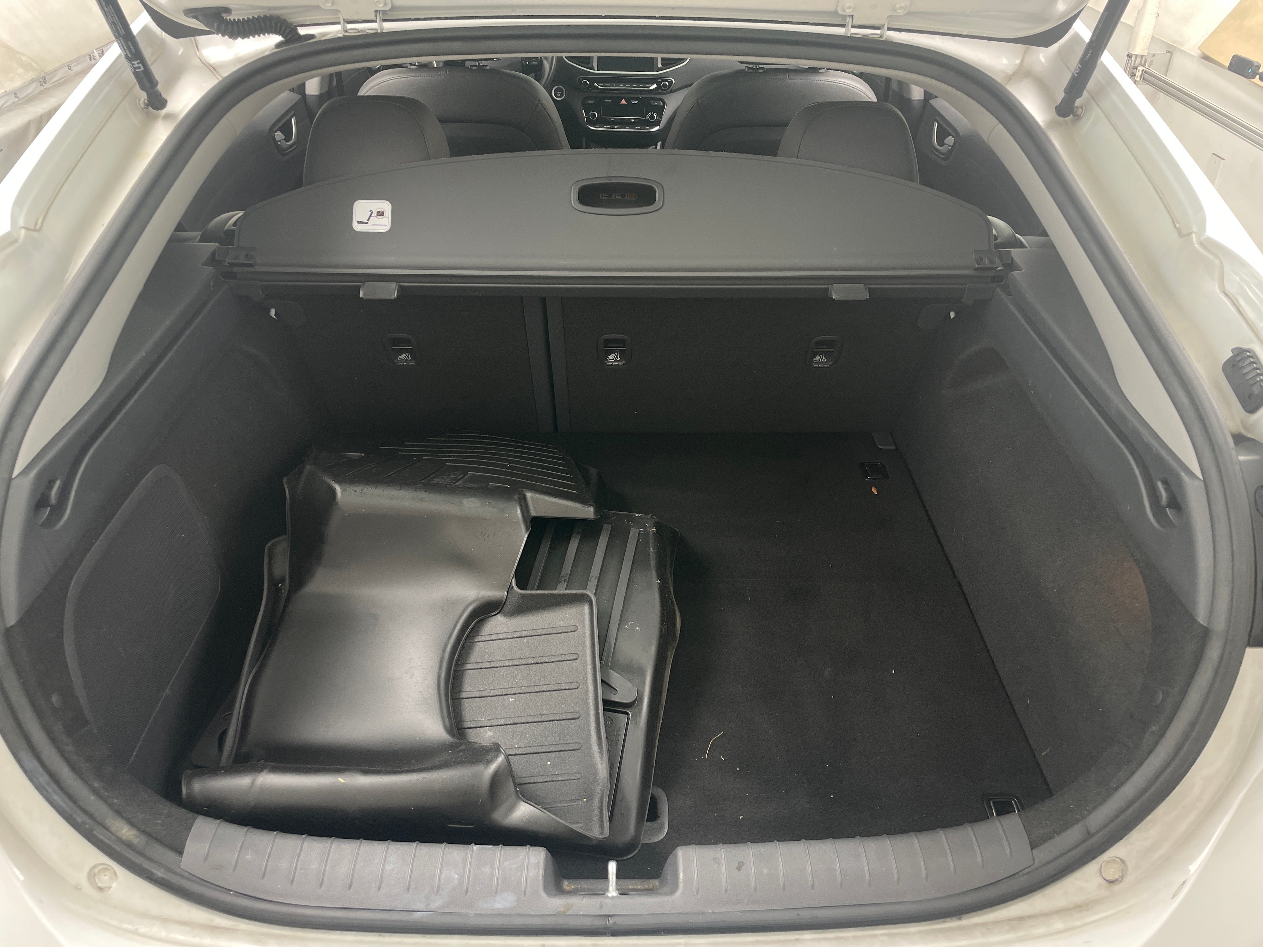 2019 Hyundai Ioniq Limited
