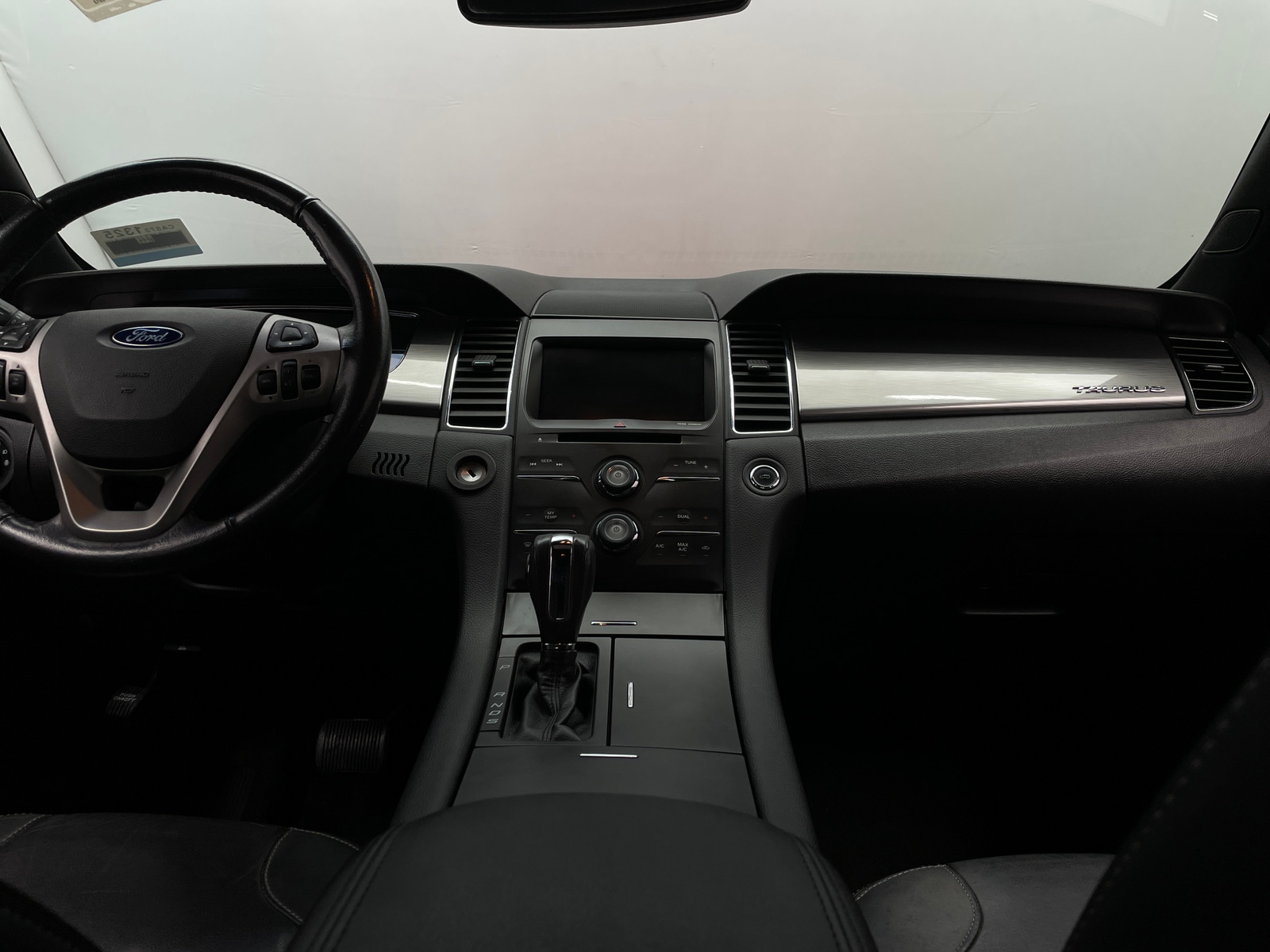 Thumbnail: 2013 Ford Taurus - 3