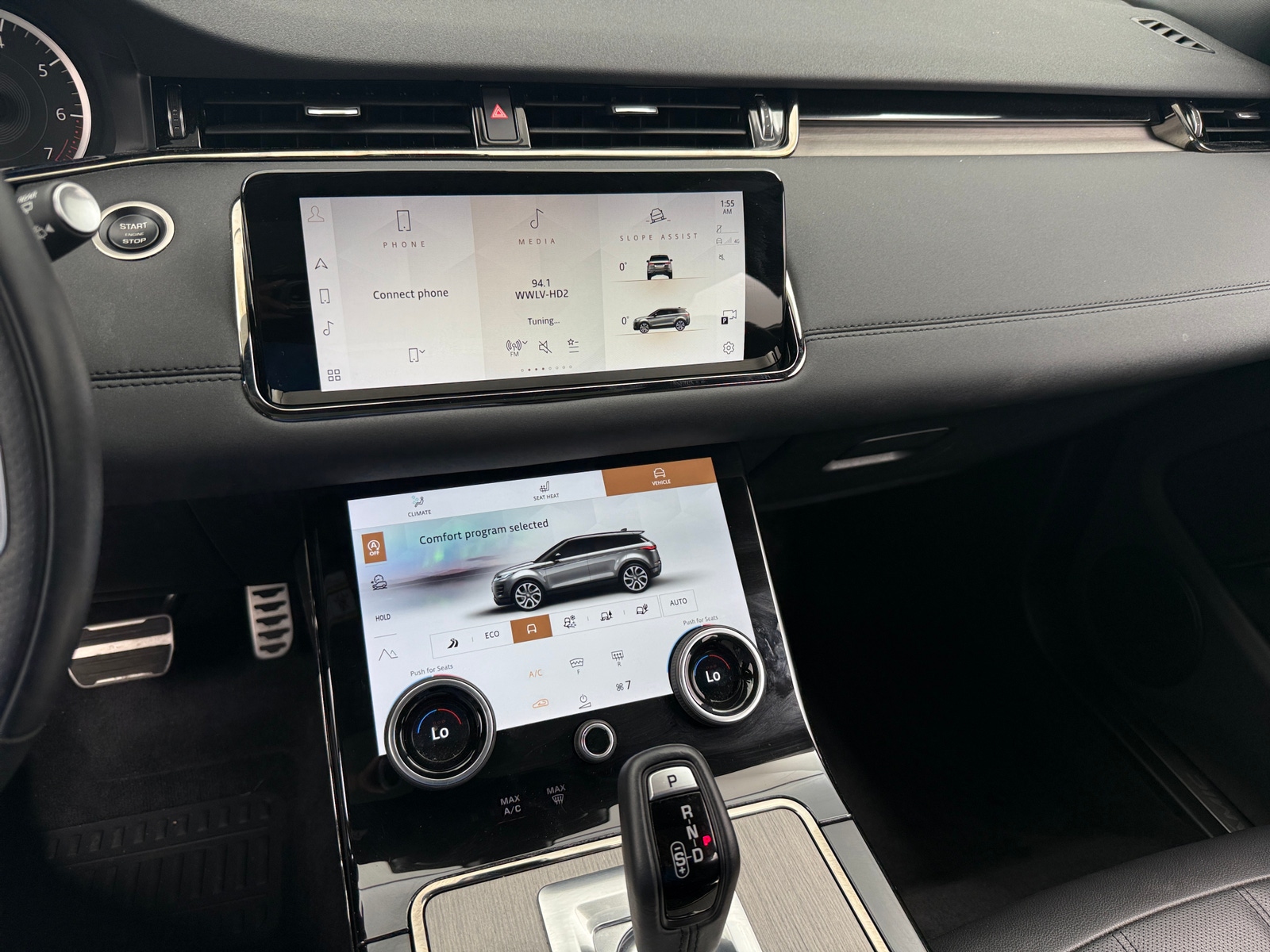 Thumbnail: 2023 Land Rover Range Rover Evoque - 4
