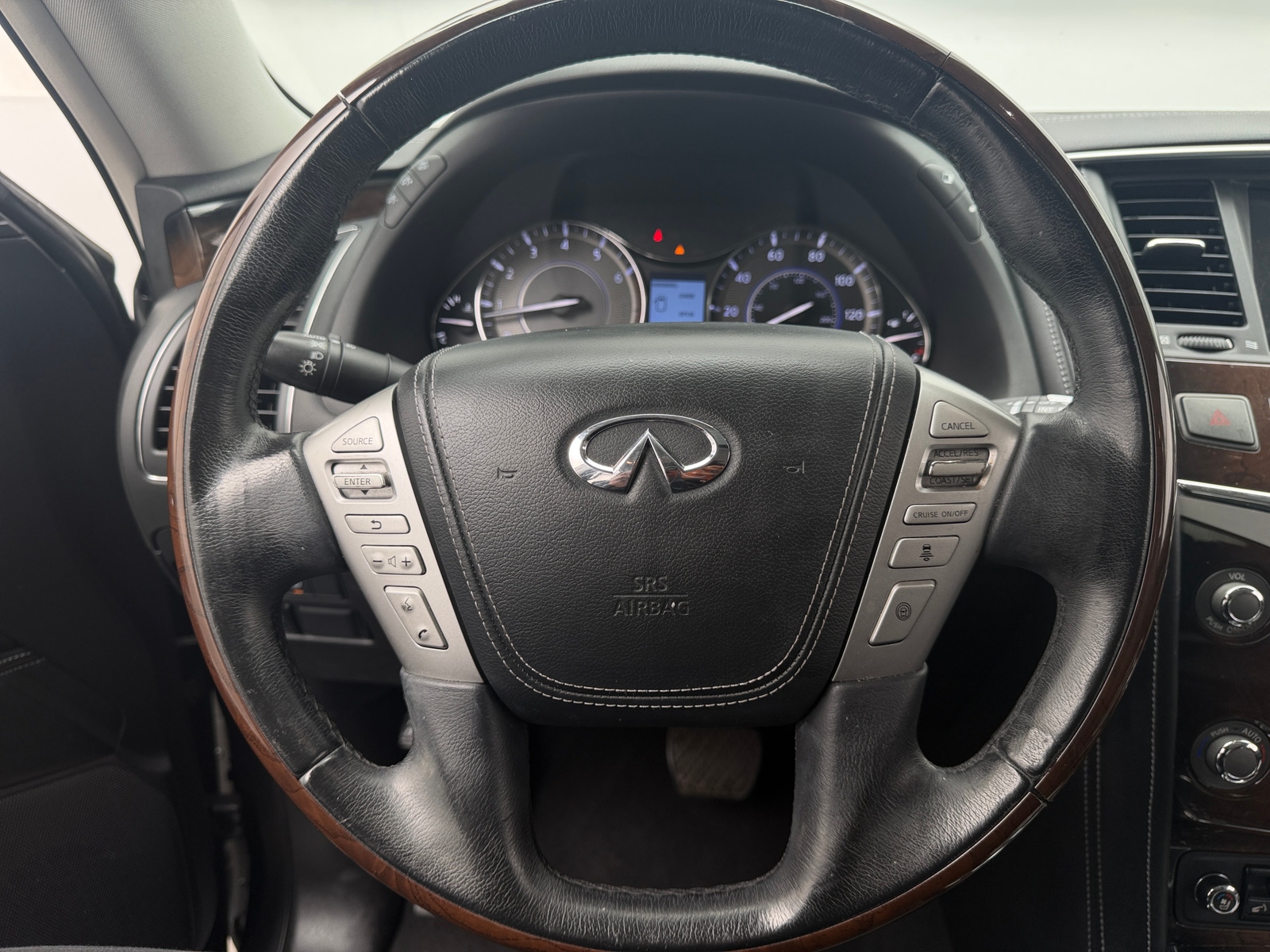Thumbnail: 2019 INFINITI QX80 - 4