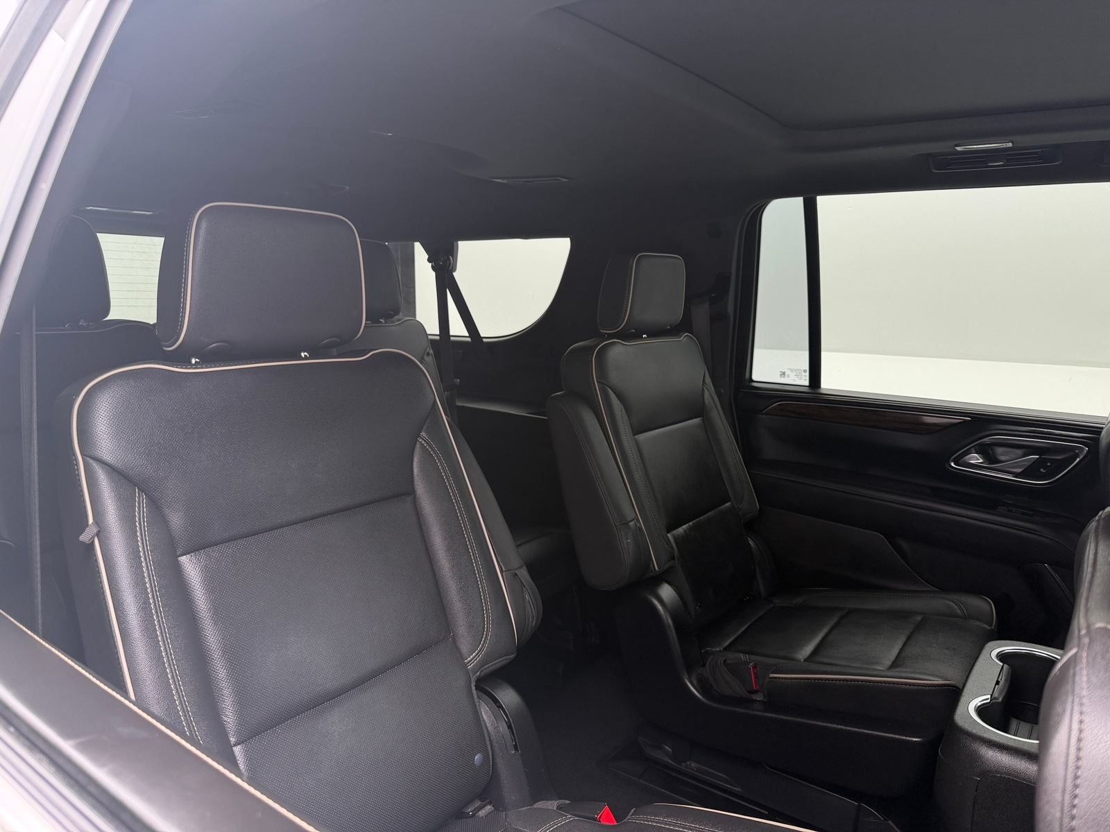 Thumbnail: 2023 Chevrolet Suburban - 5