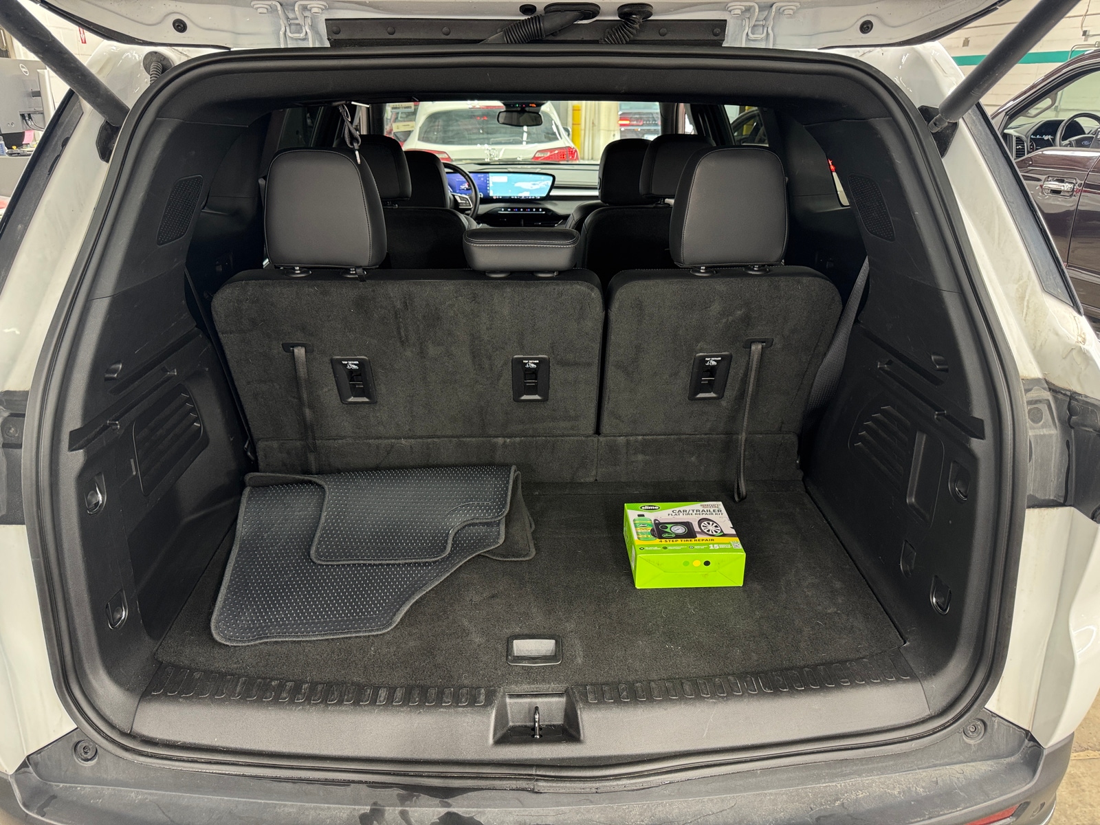Thumbnail: 2025 Buick Enclave - 6