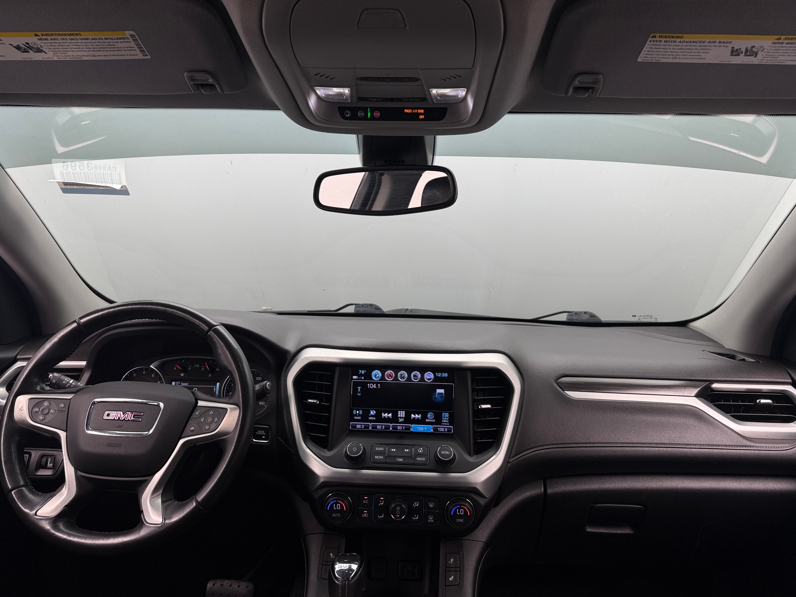 Thumbnail: 2018 GMC Acadia - 2