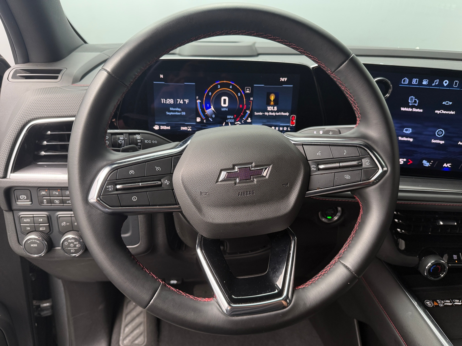 Thumbnail: 2026 Chevrolet Suburban - 4