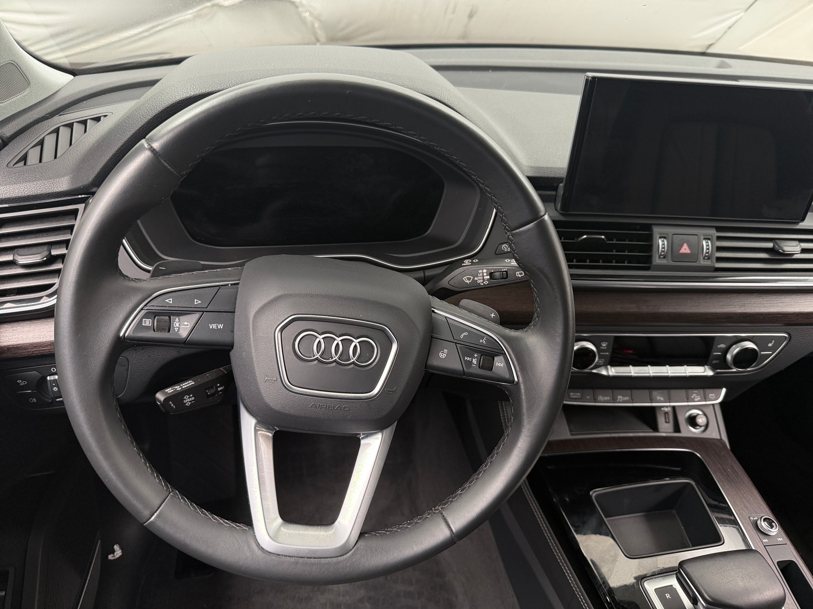 Thumbnail: 2023 Audi Q5 - 5