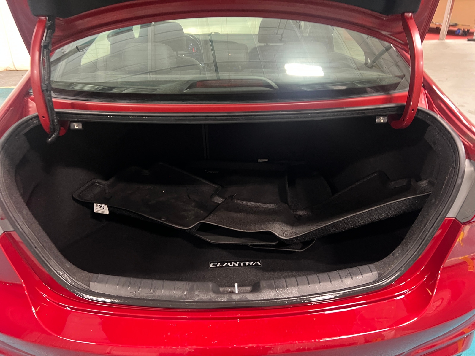 Thumbnail: 2017 Hyundai Elantra - 6