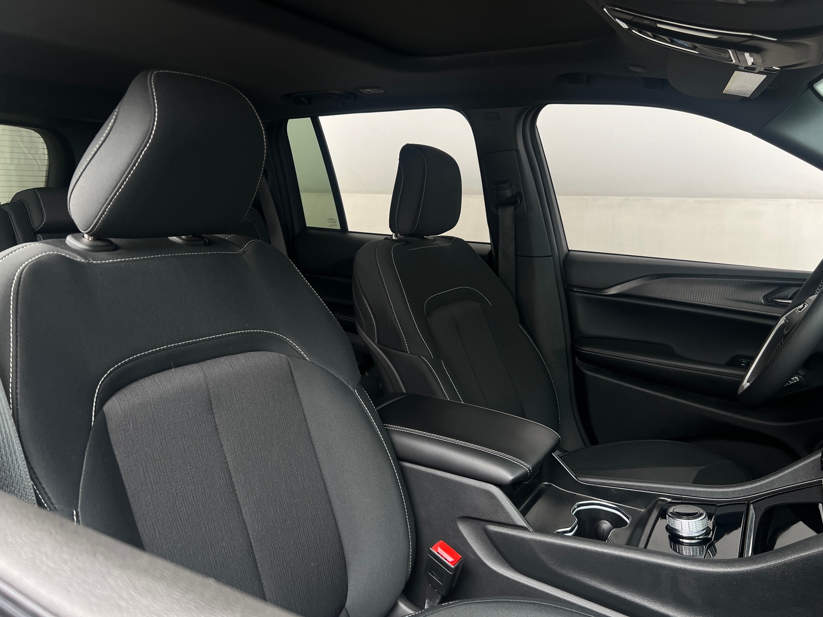Thumbnail: 2024 Jeep Grand Cherokee - 2
